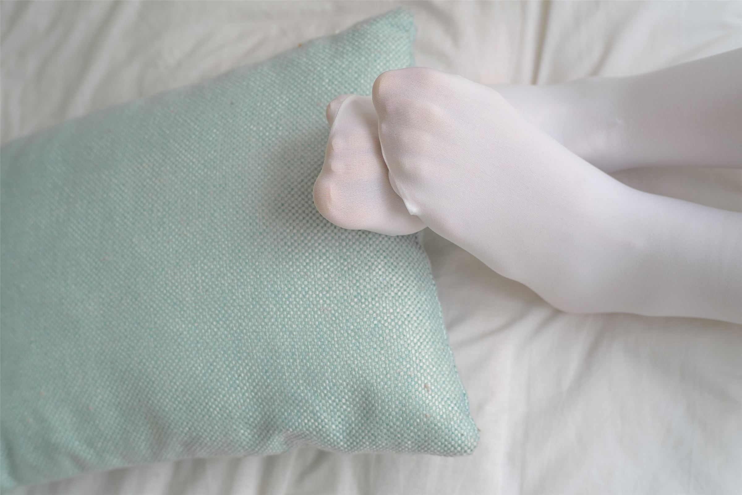 森萝财团写真 - [R15-035] 粉红少女白丝美足