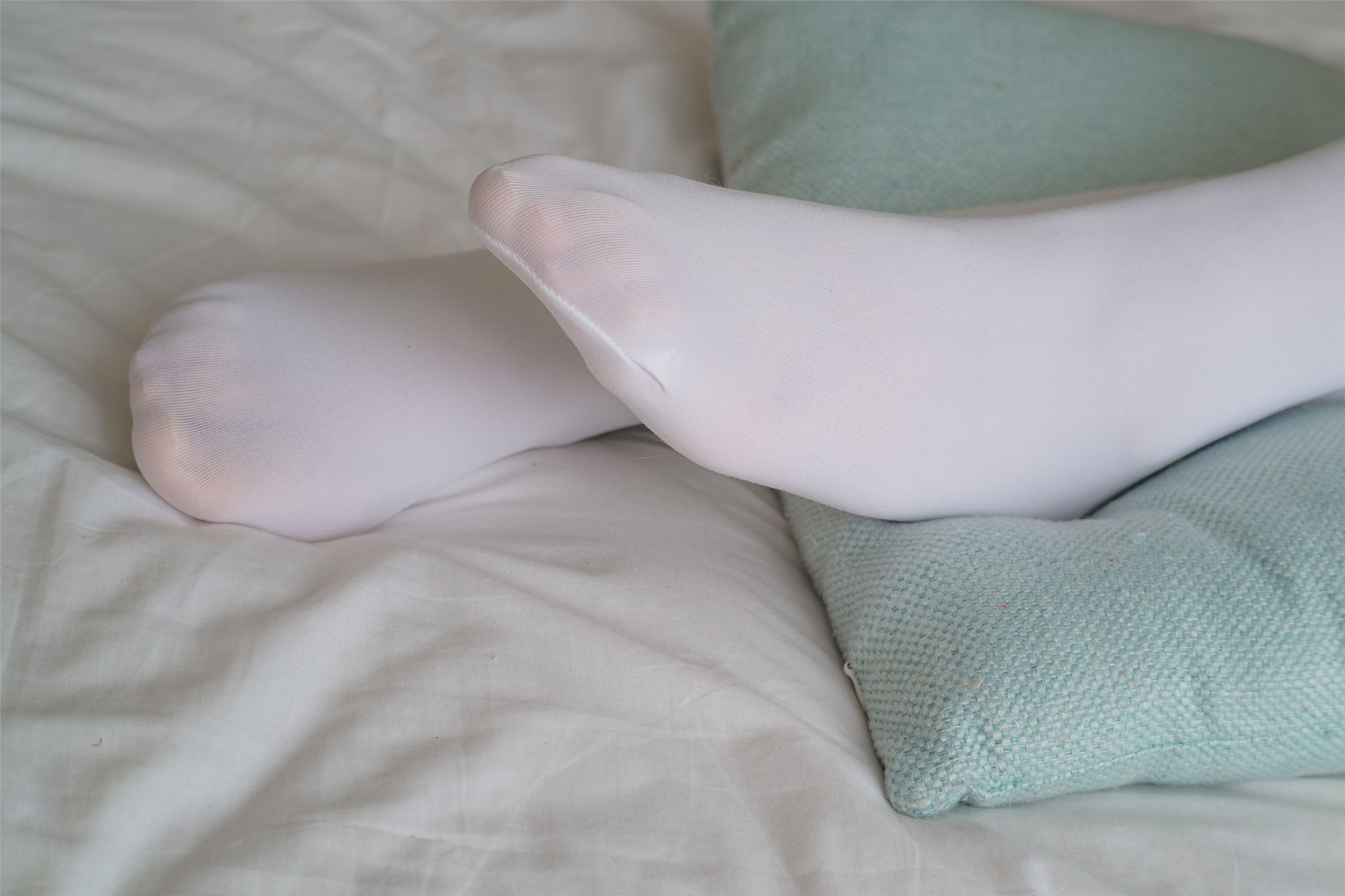 森萝财团写真 - [R15-035] 粉红少女白丝美足