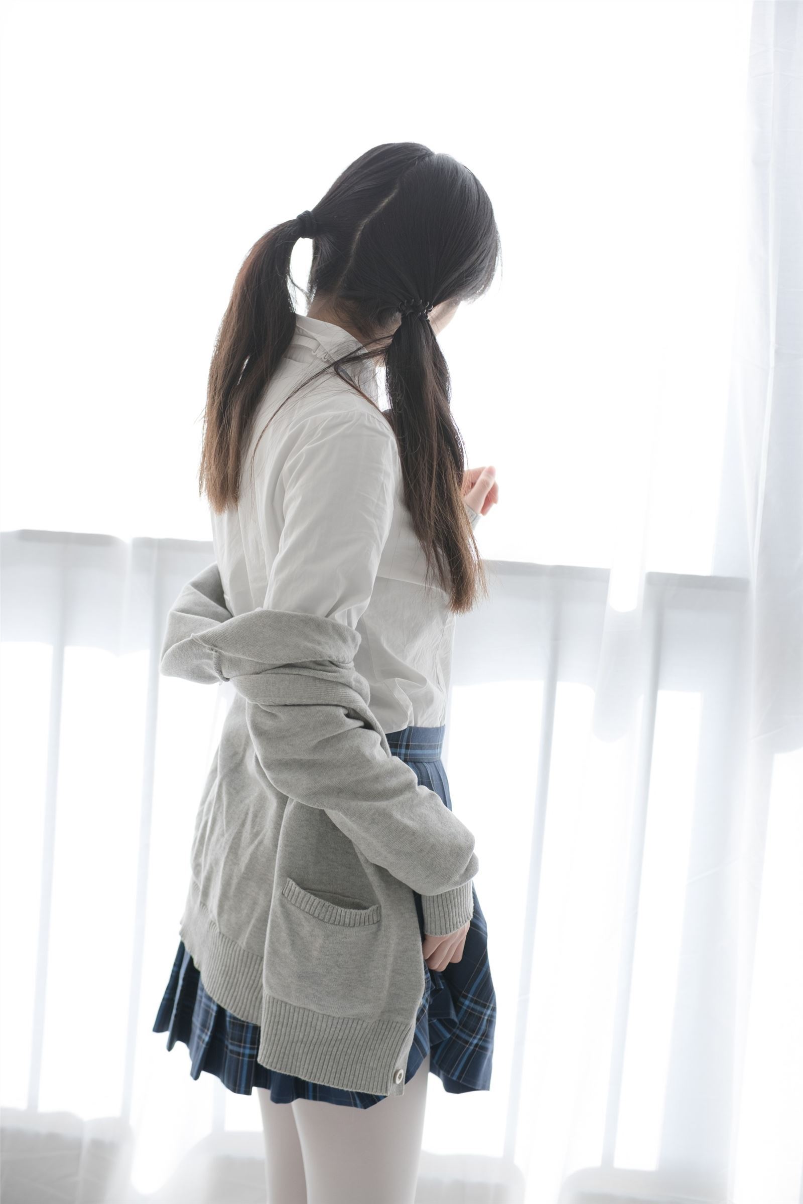 森萝财团写真 - [R15-047] 心中的白丝