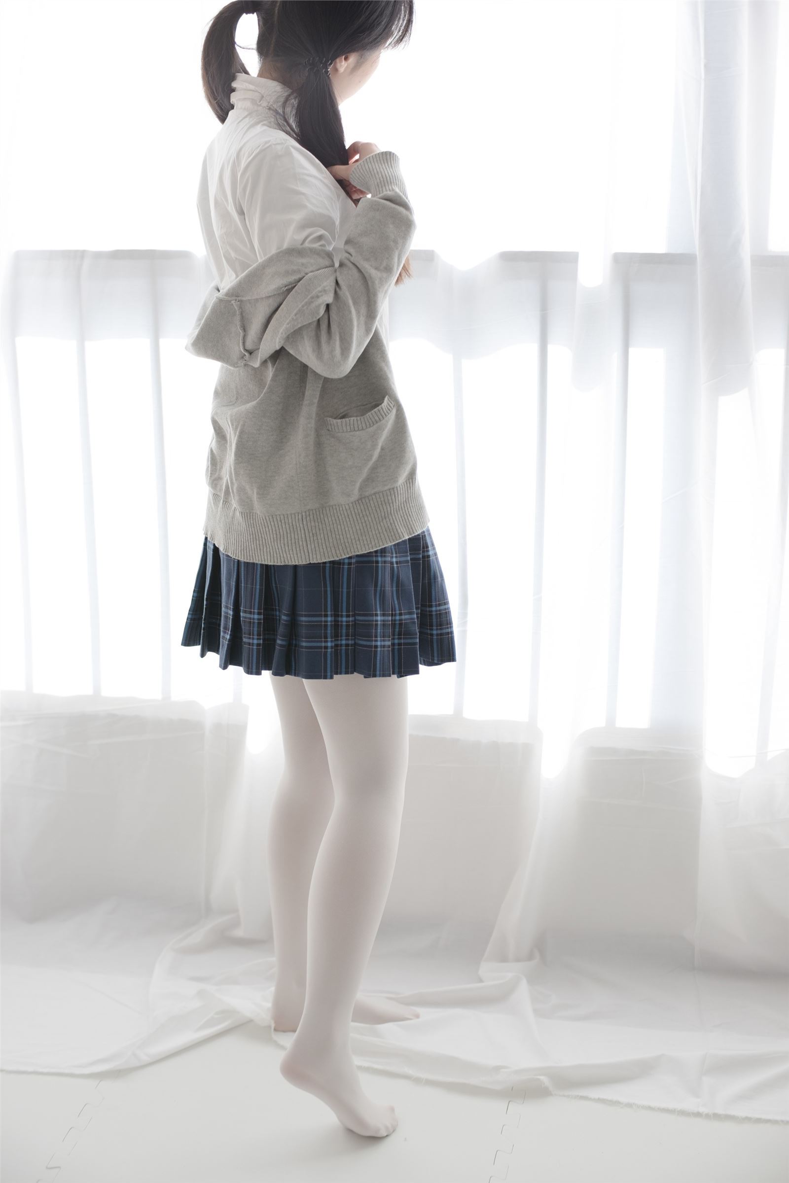 森萝财团写真 - [R15-047] 心中的白丝