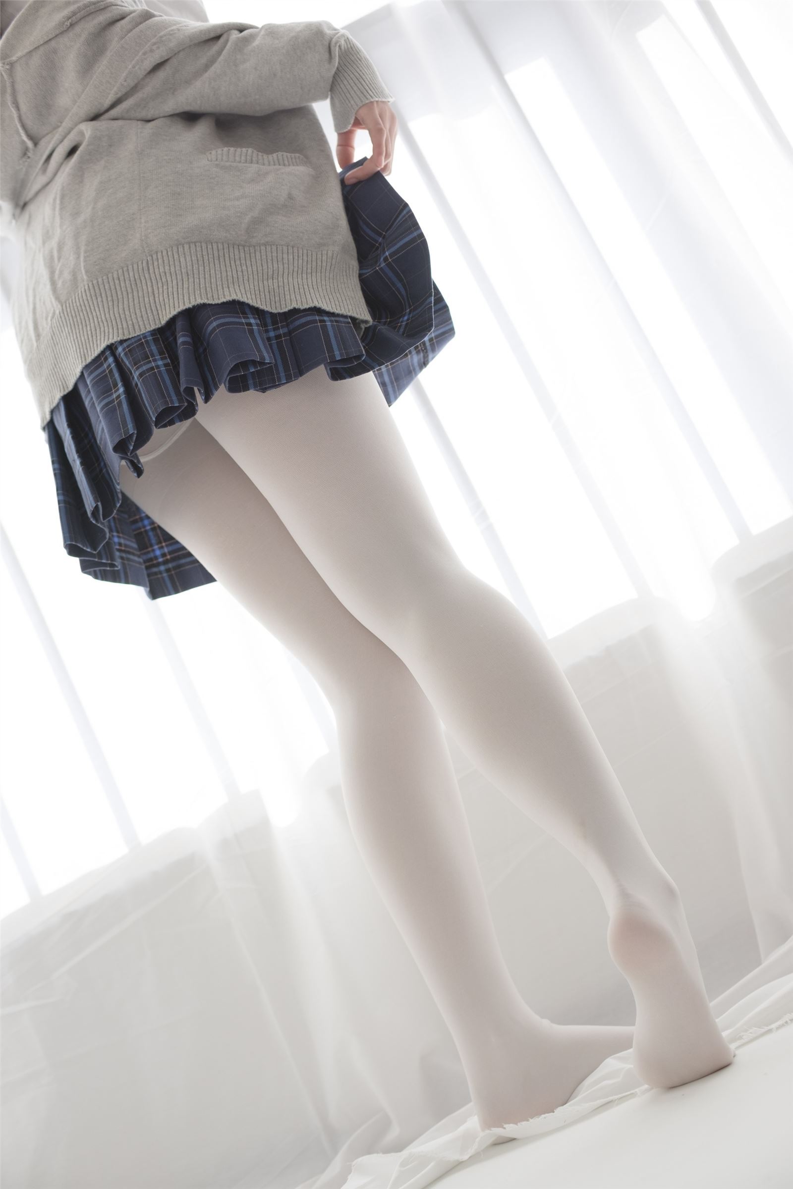 森萝财团写真 - [R15-047] 心中的白丝