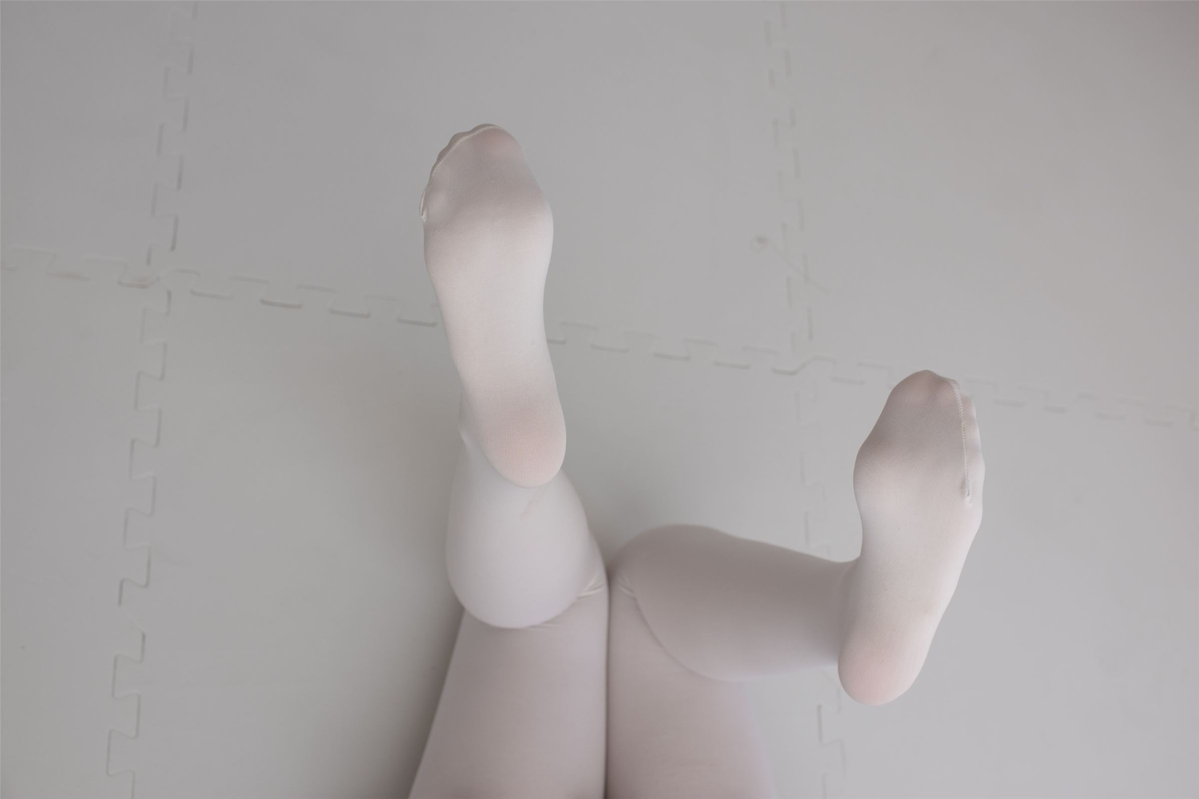 森萝财团写真 - [R15-047] 心中的白丝