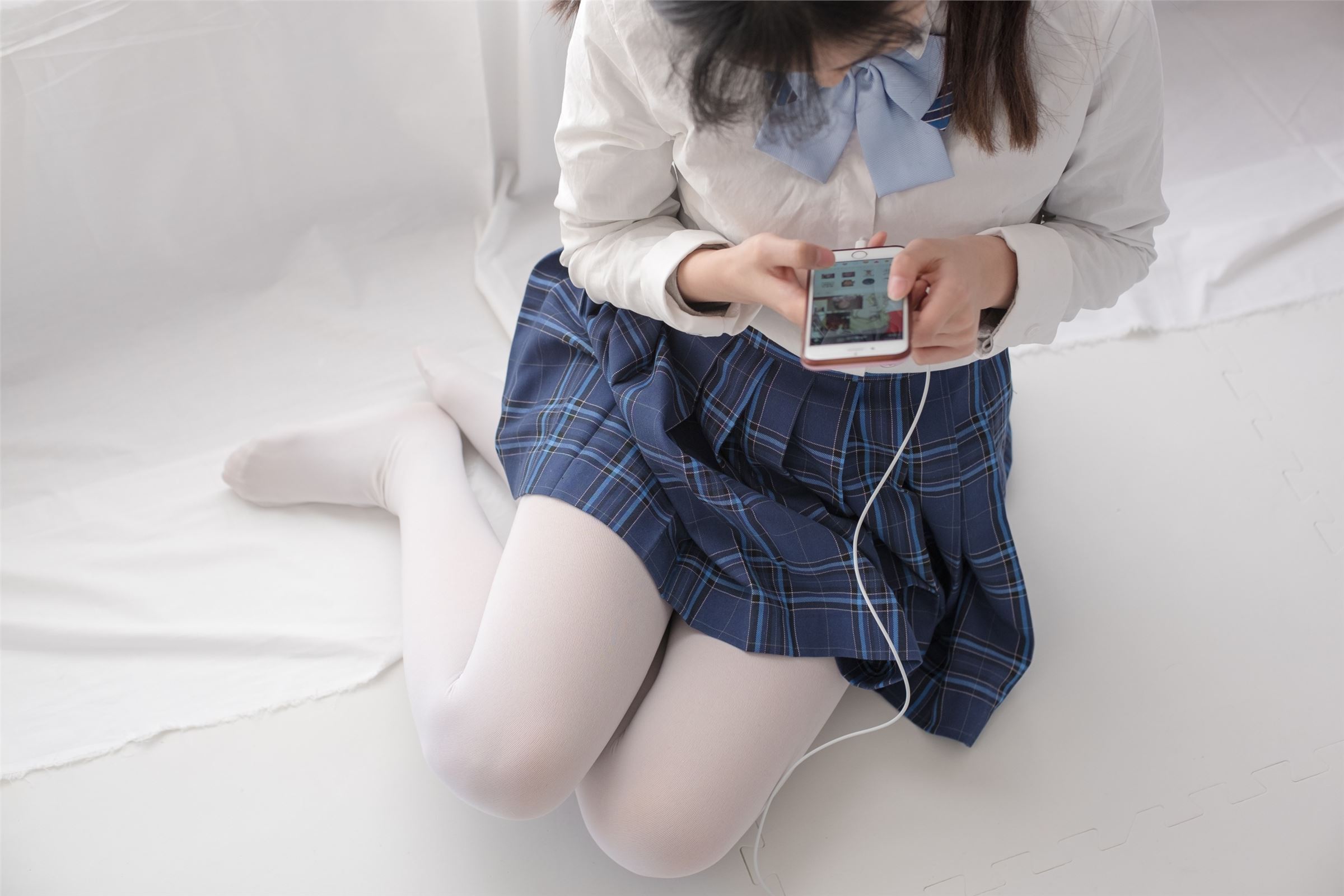 森萝财团写真 - [R15-047] 心中的白丝