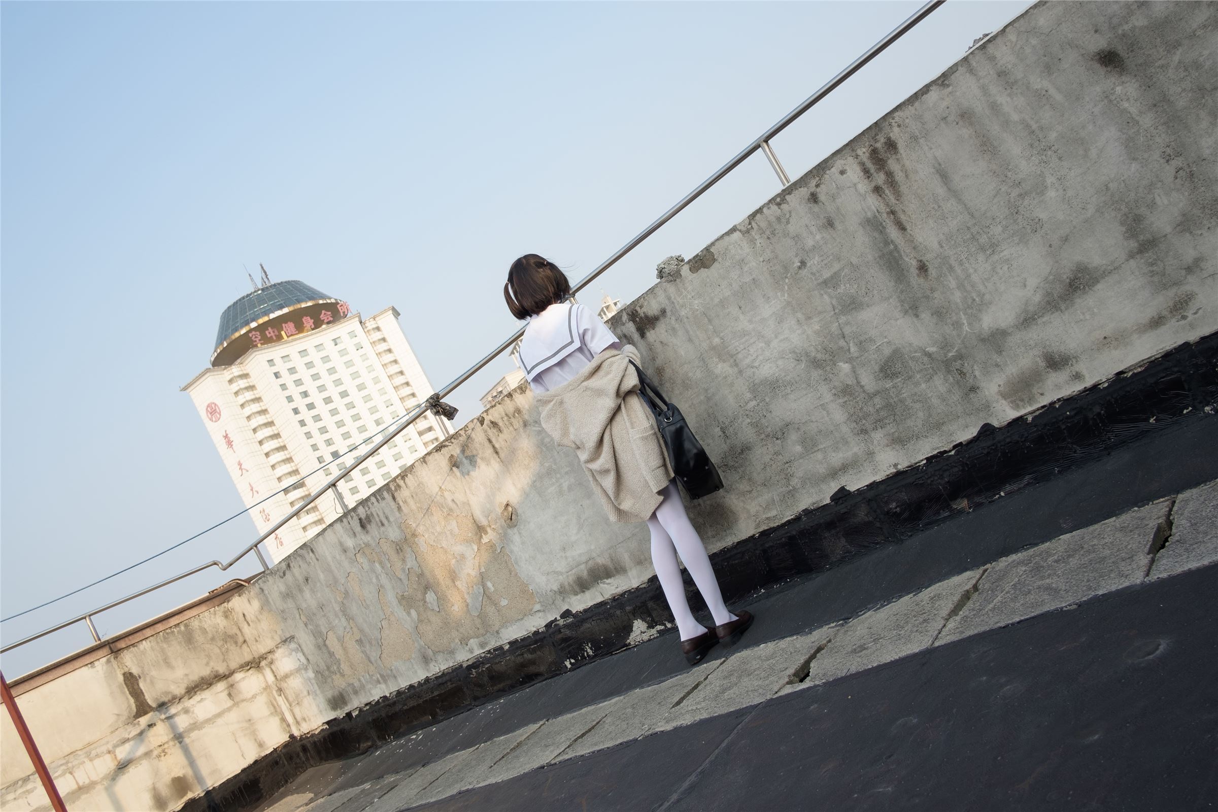 222森萝财团精美写真SSR-001