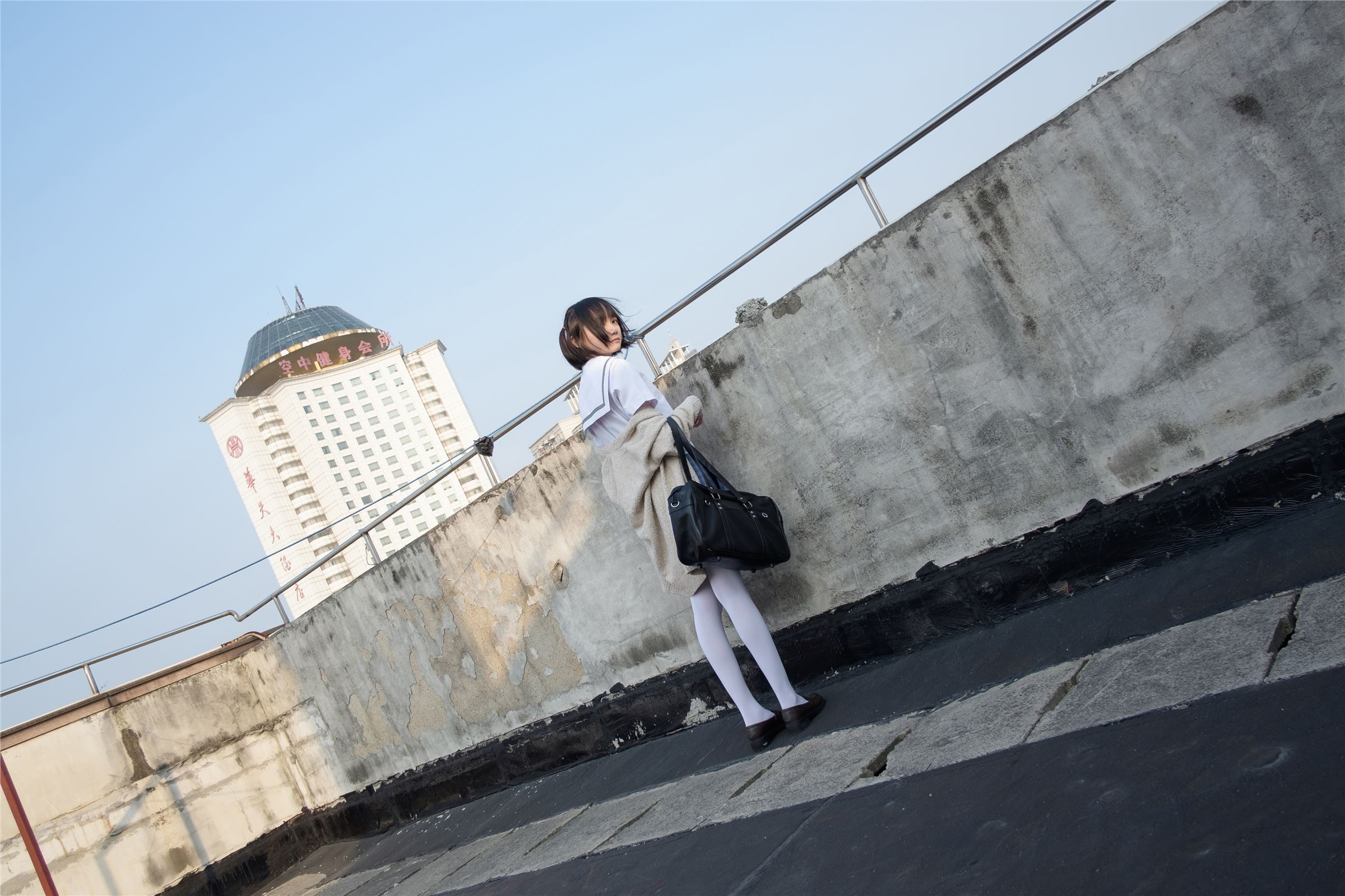 222森萝财团精美写真SSR-001