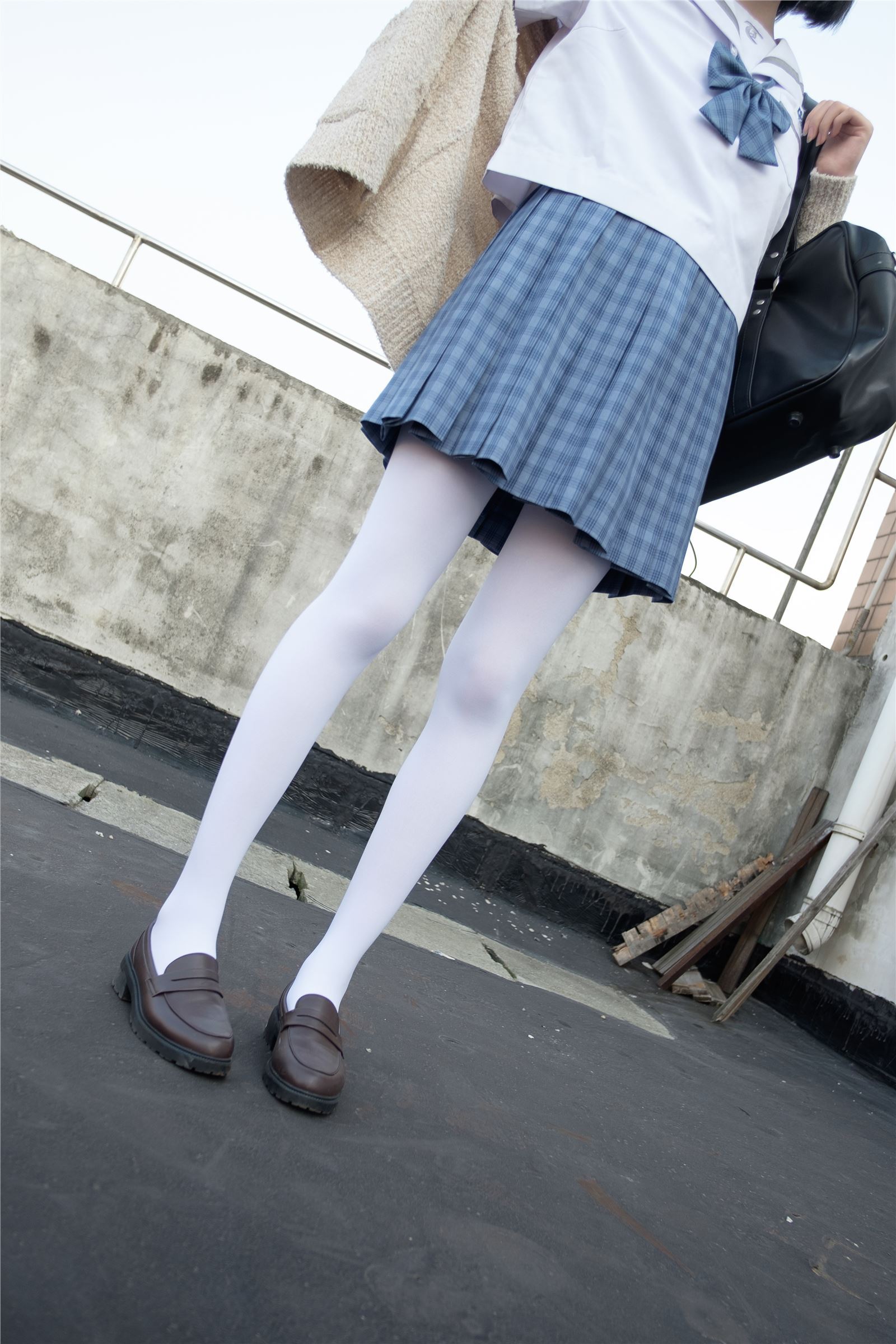 222森萝财团精美写真SSR-001