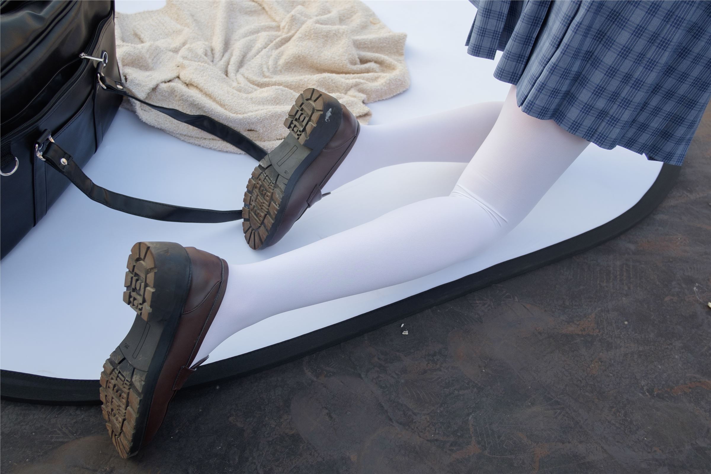 222森萝财团精美写真SSR-001