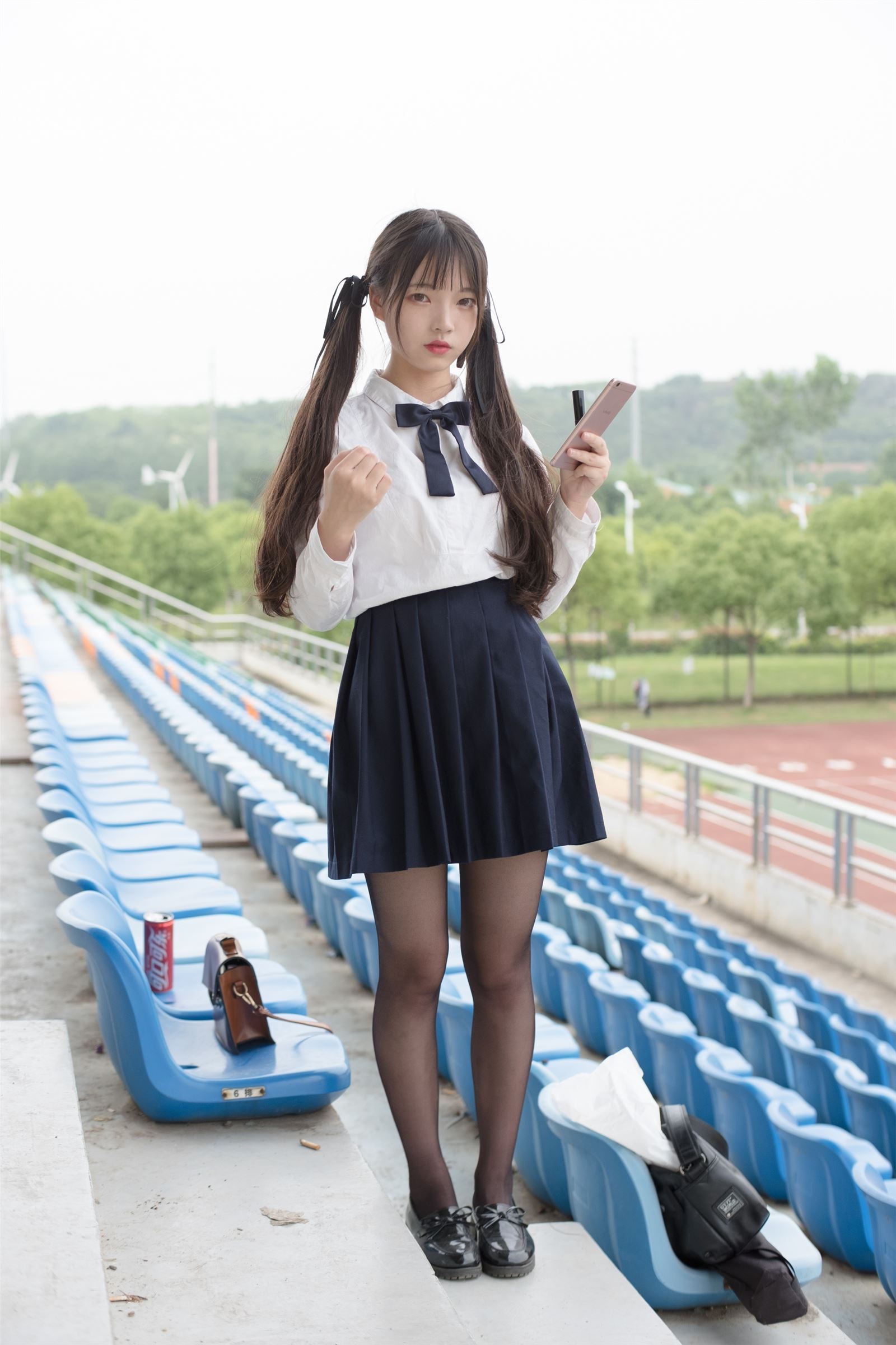 森萝财团写真 - [SSR-009] 户外黑丝学妹