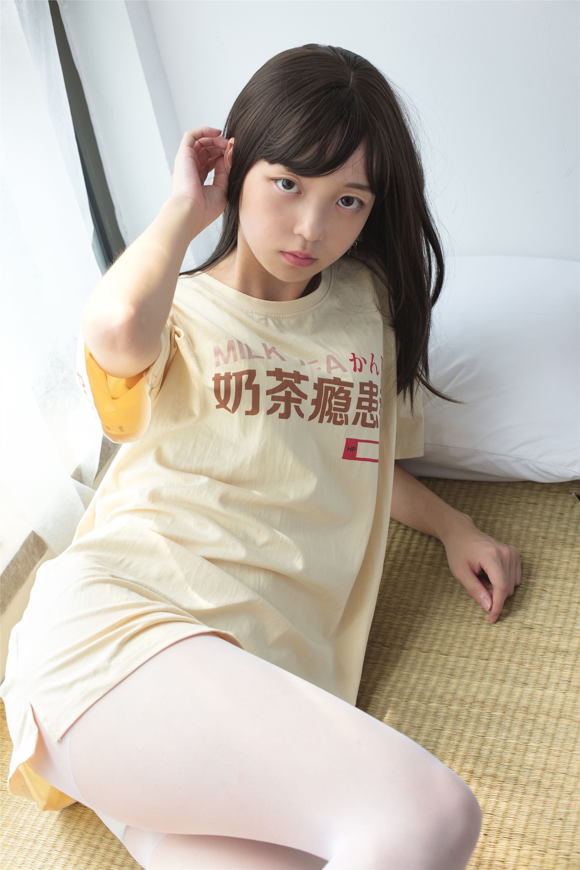 [森萝财团]萝莉丝足写真 SSR-010