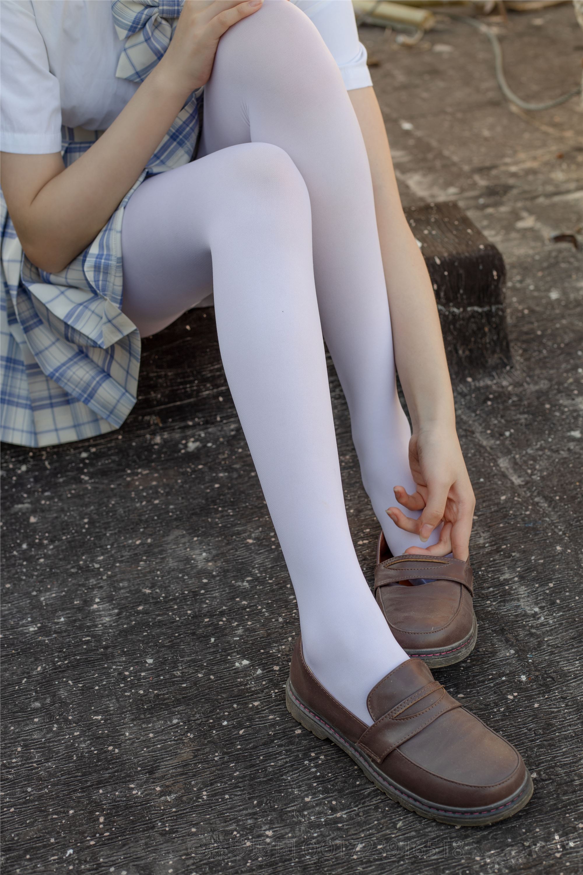 [森萝财团]萝莉丝足写真 SSR-011 棉花糖白丝少女