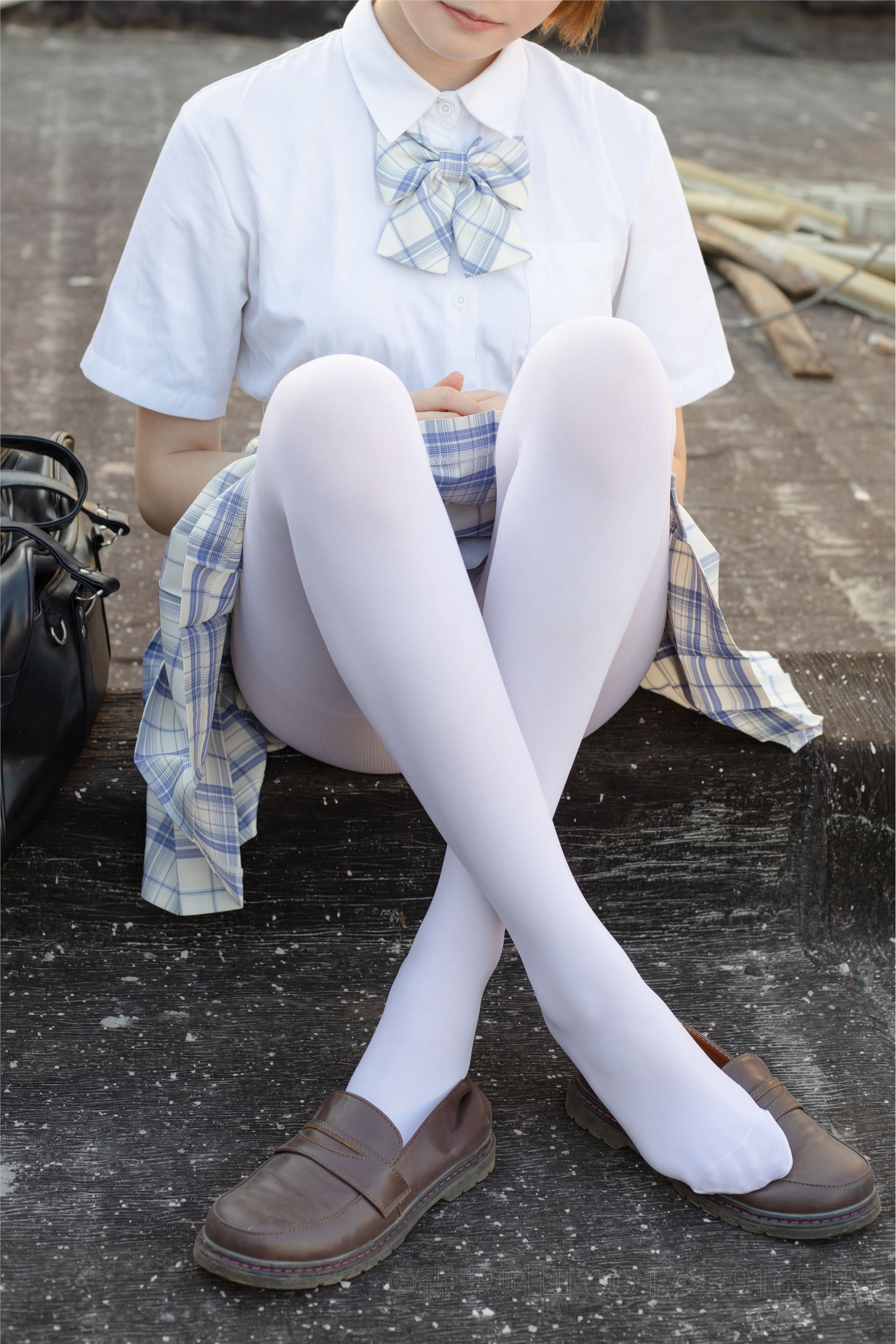 [森萝财团]萝莉丝足写真 SSR-011 棉花糖白丝少女