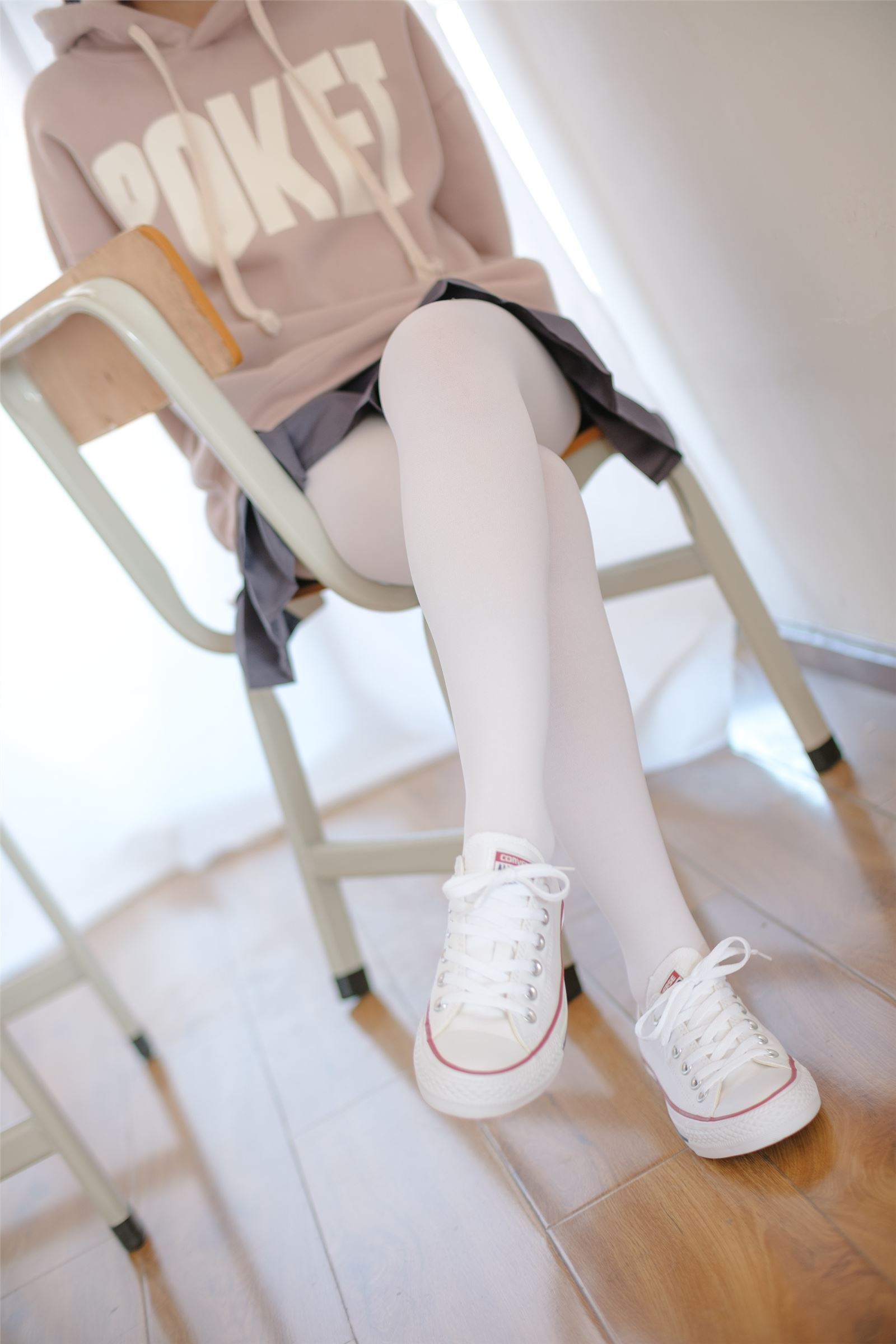 森萝财团写真 - [X-002] 白丝运动风