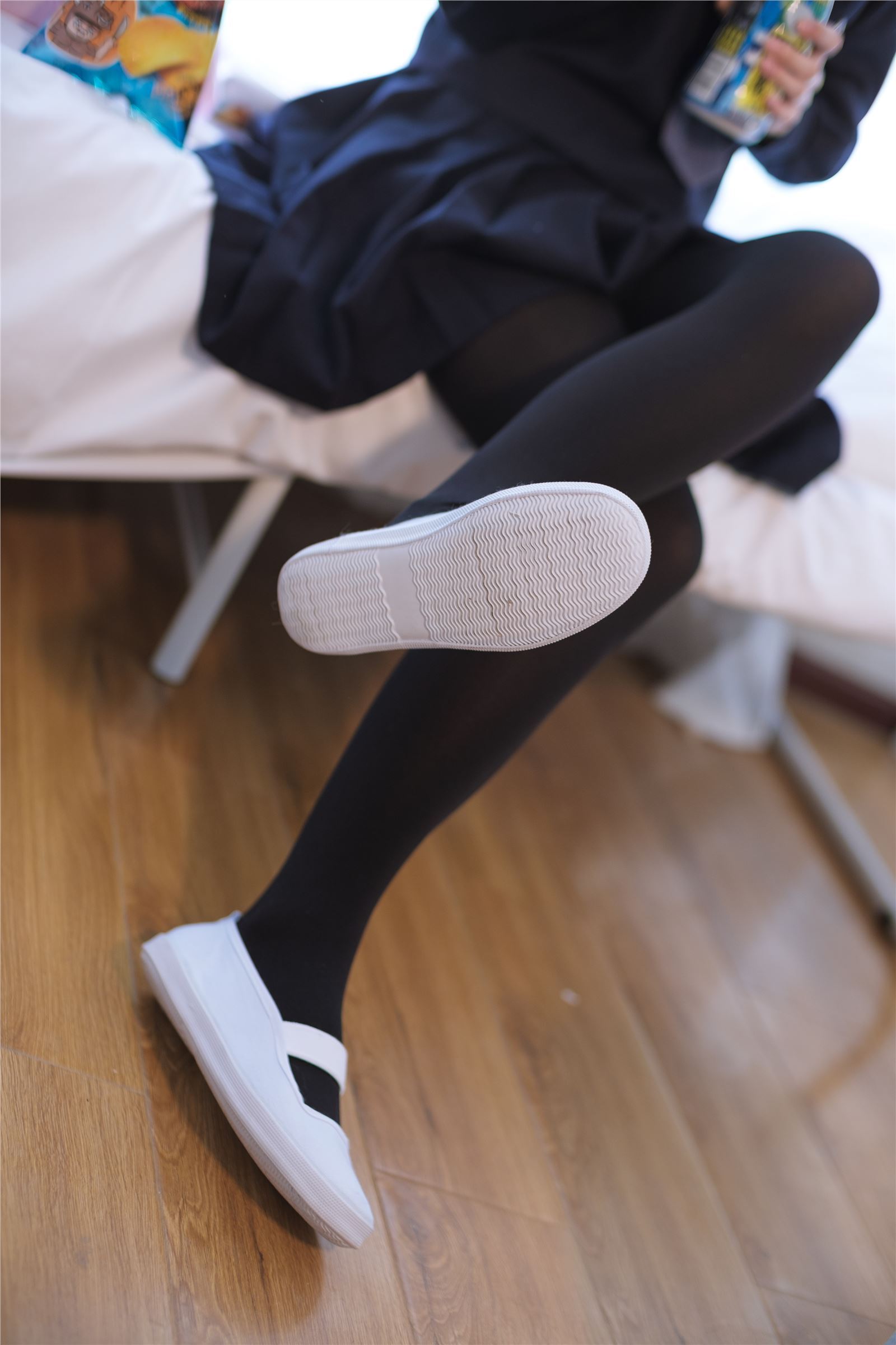 森萝财团写真 - [X-004] 黑色·丝足