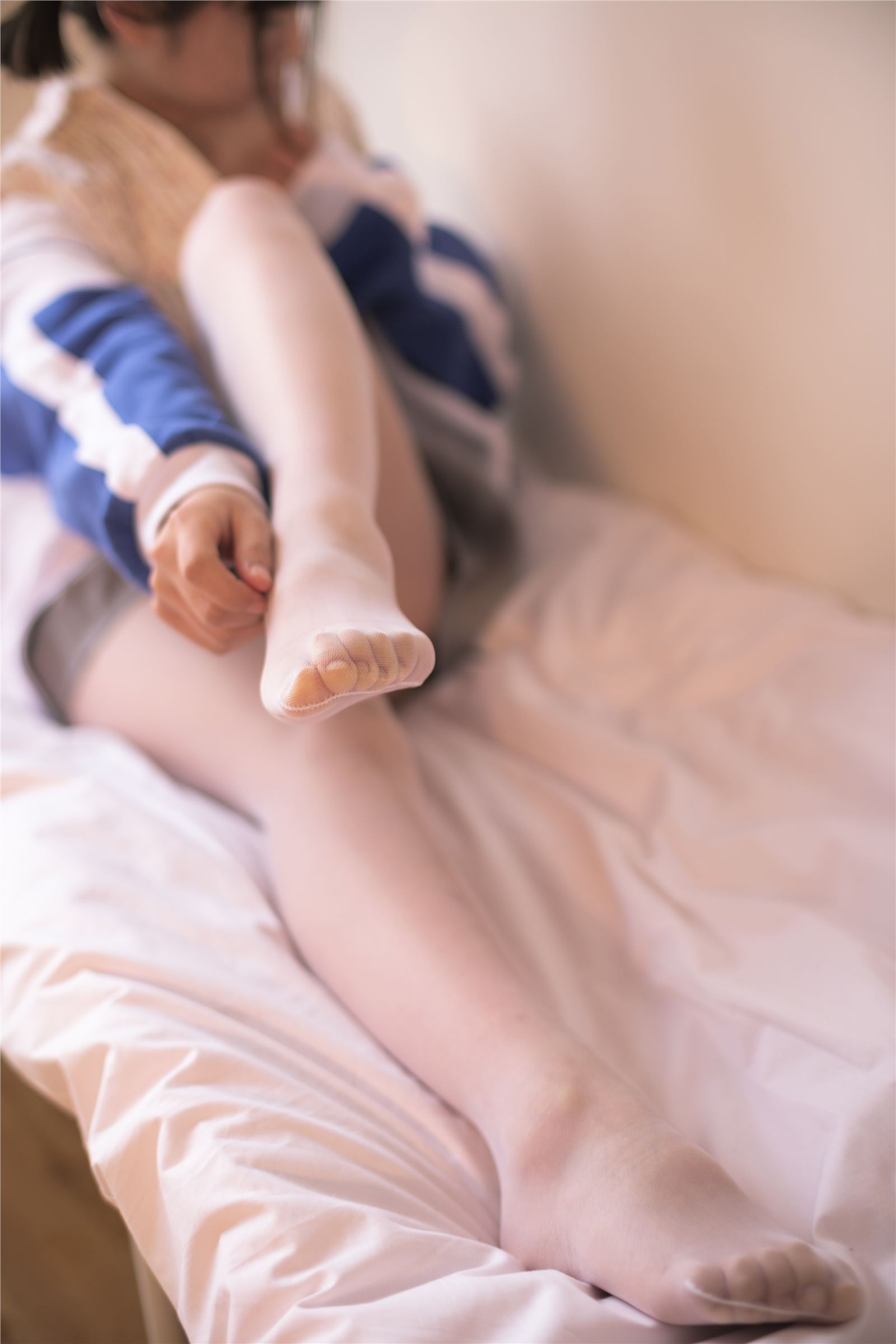 森萝财团写真 - [X-007] 青涩肉丝