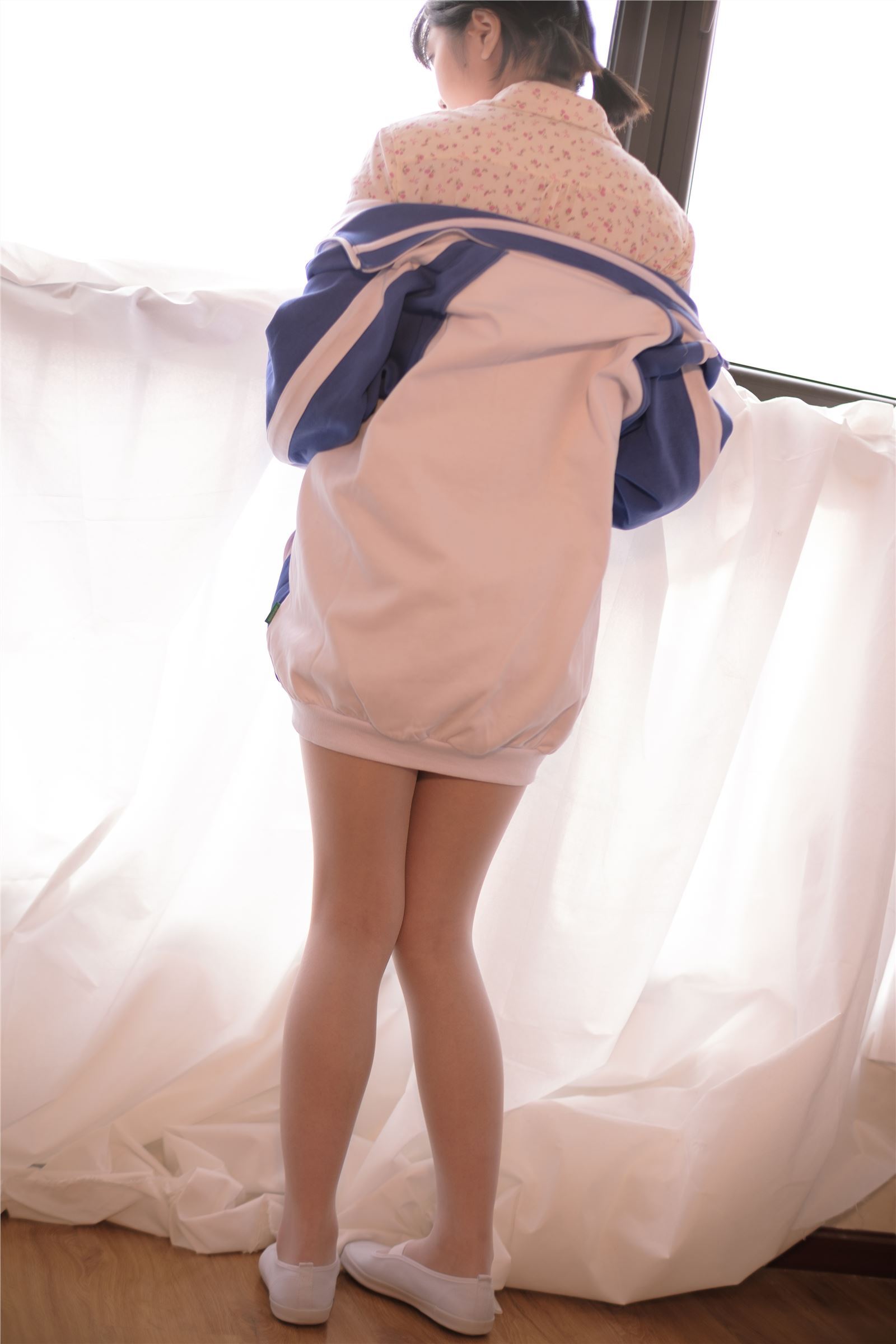 森萝财团写真 - [X-007] 青涩肉丝