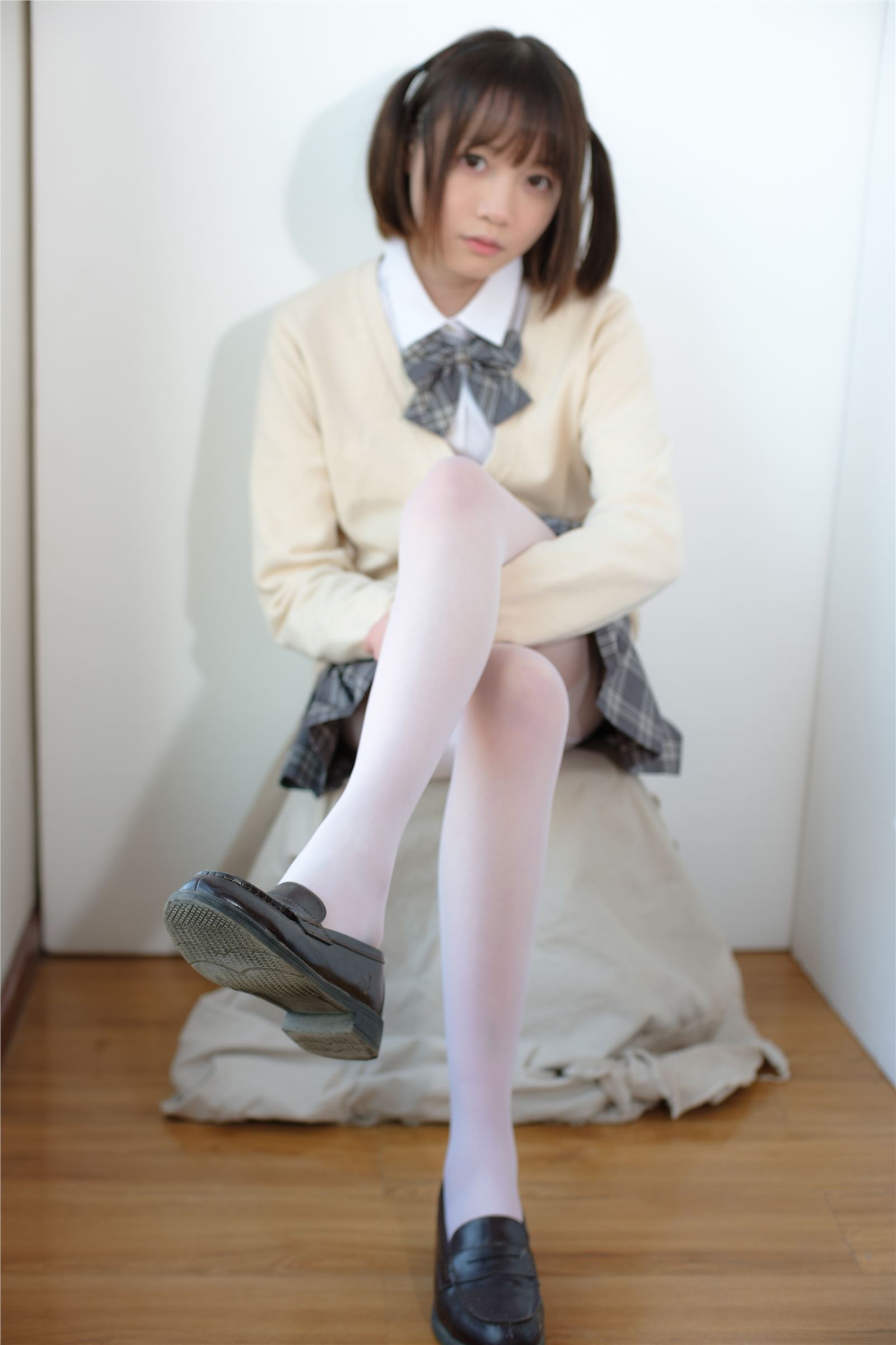 森萝财团写真 X-010-SSR