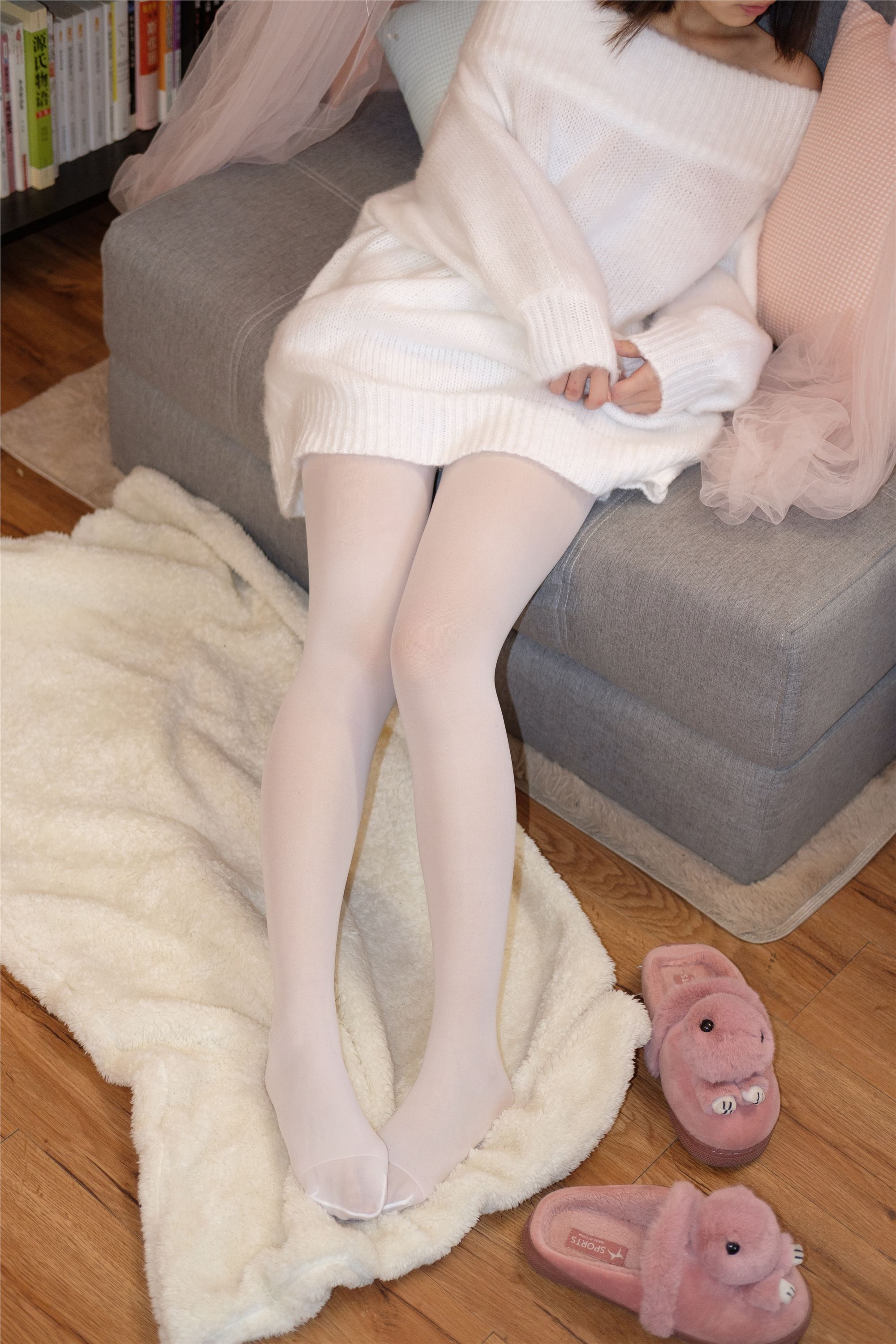 [森萝财团]萝莉丝足写真 X-12