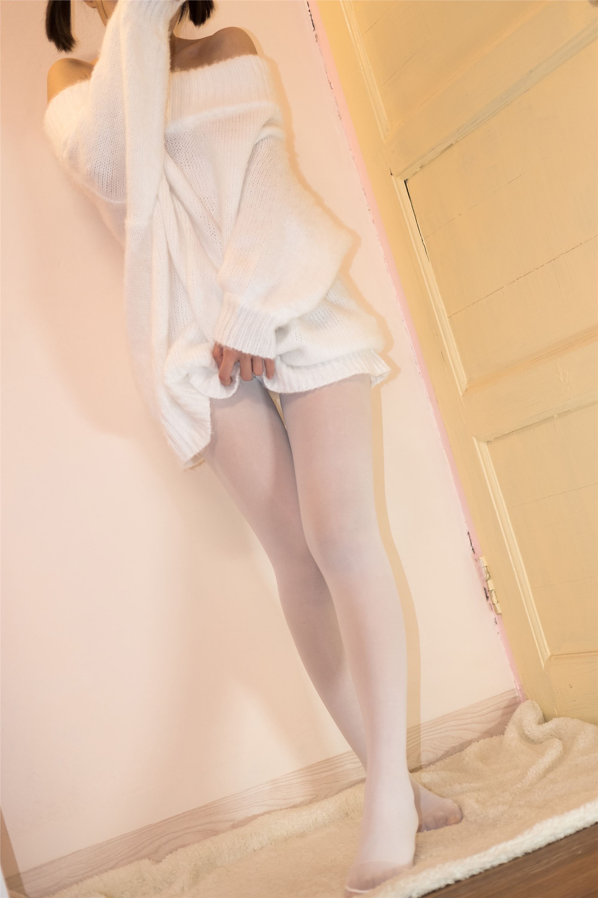 [森萝财团]萝莉丝足写真 X-12