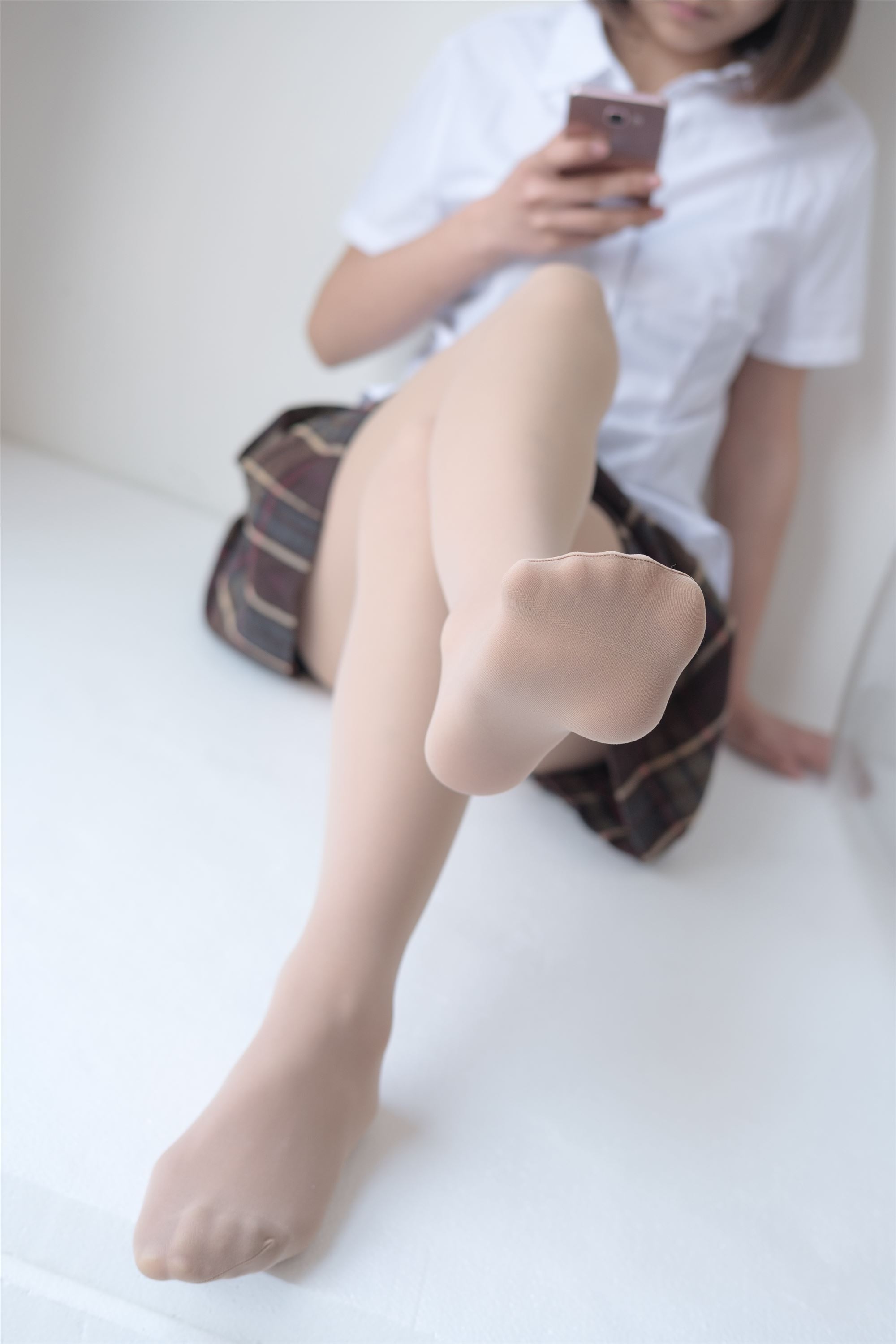 [森萝财团]萝莉丝足写真 X-13