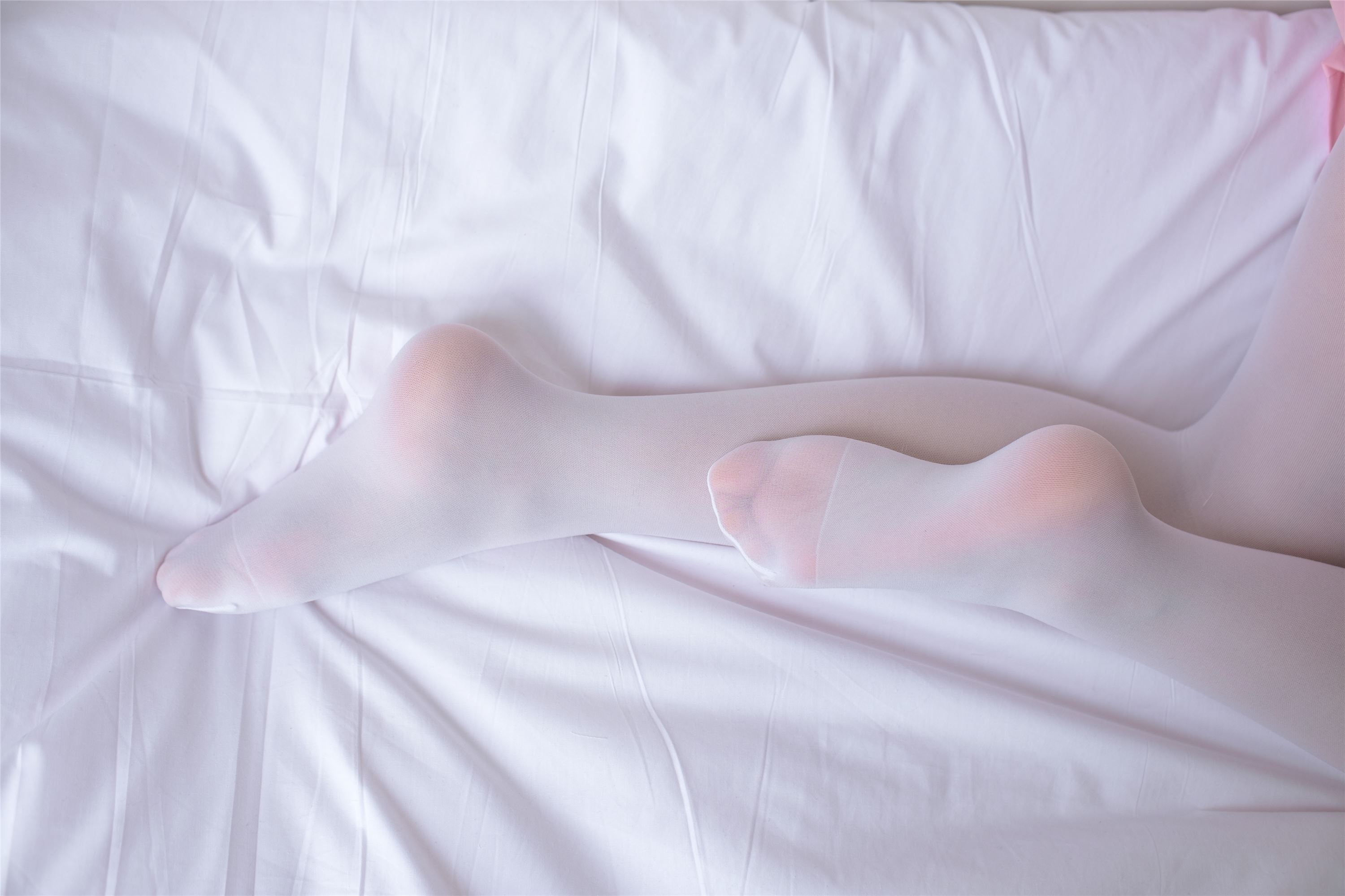 [森萝财团]萝莉丝足写真 X-021