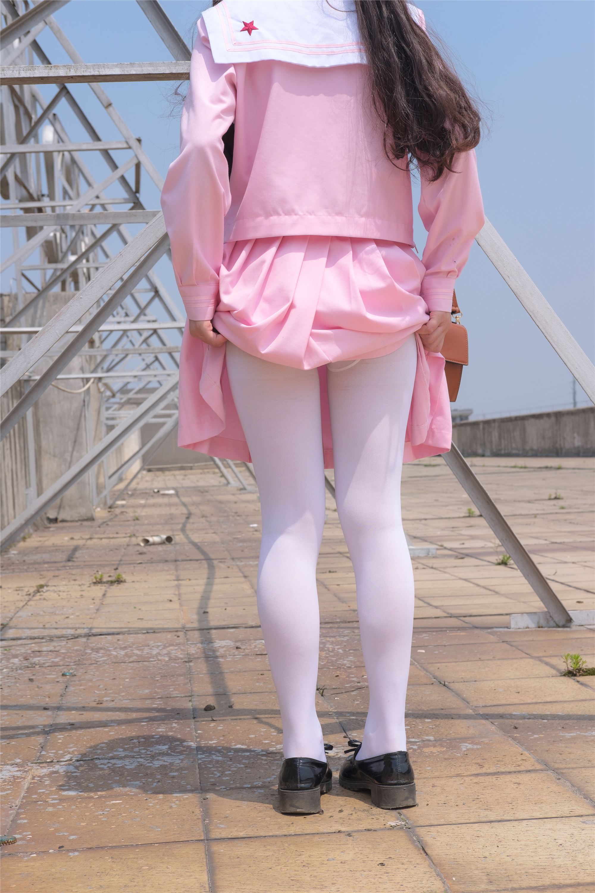 [森萝财团]萝莉丝足写真 X-026