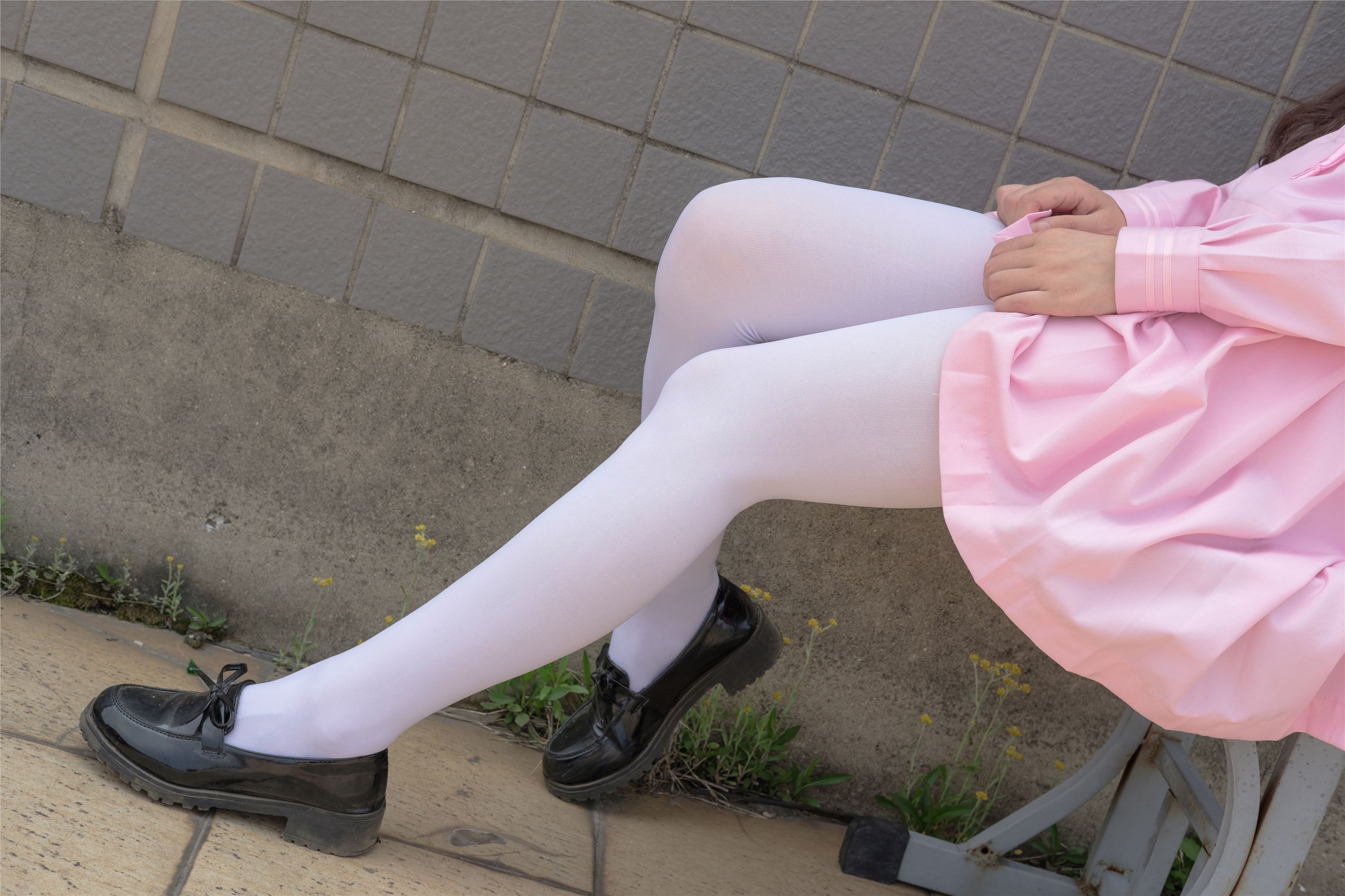 [森萝财团]萝莉丝足写真 X-026