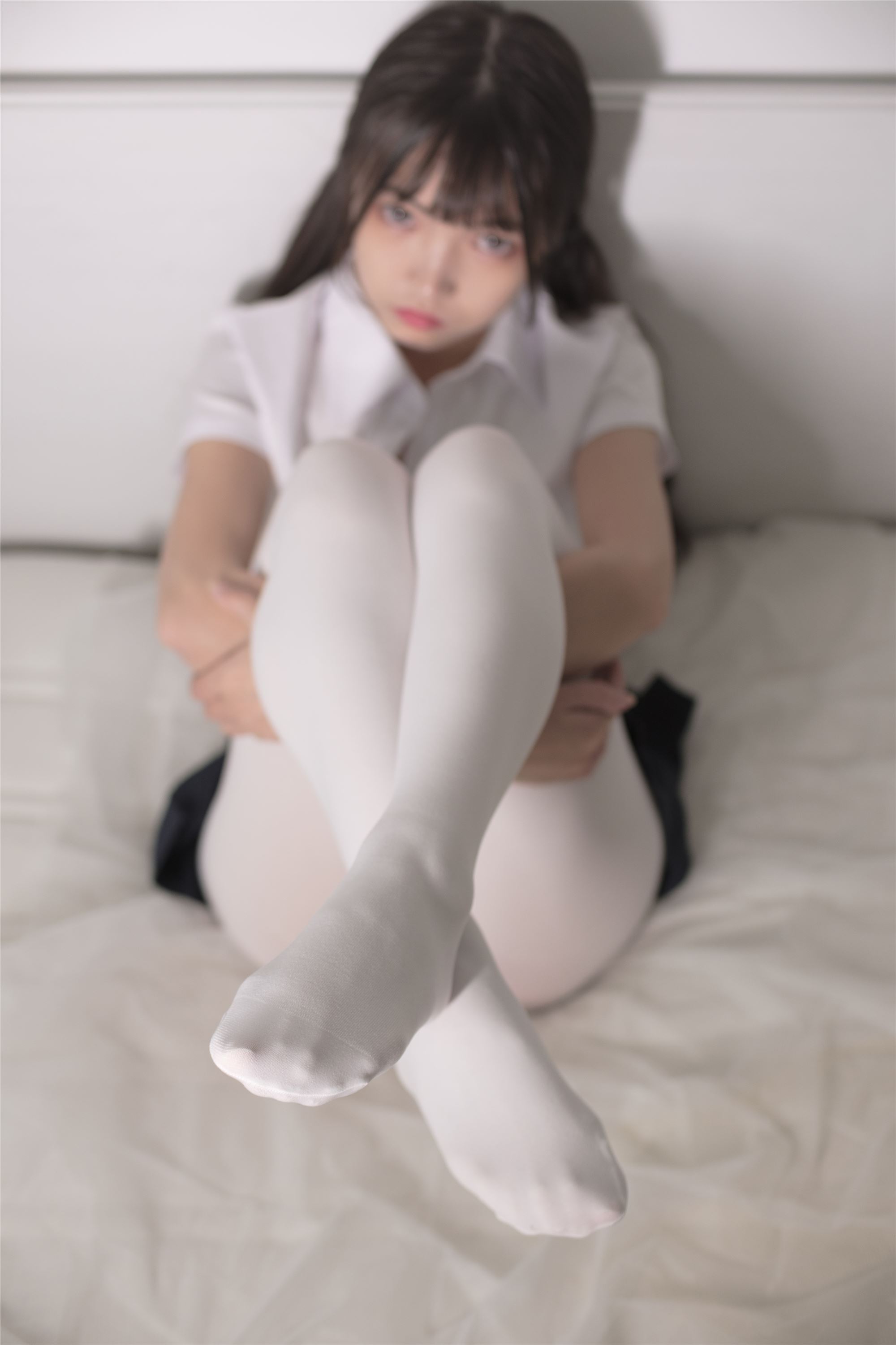 [森萝财团]萝莉丝足写真 X-034