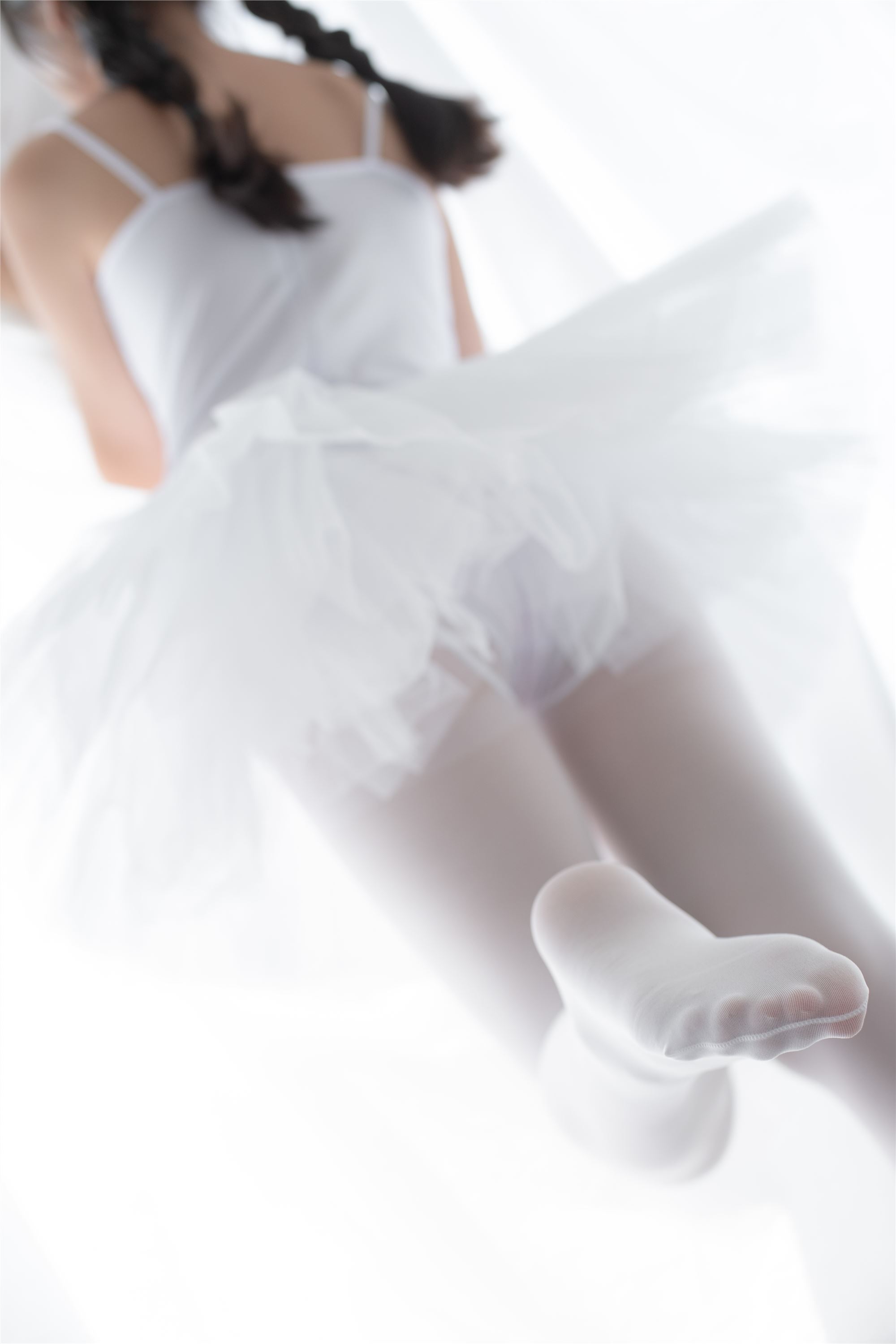 [森萝财团]萝莉丝足写真 X-042