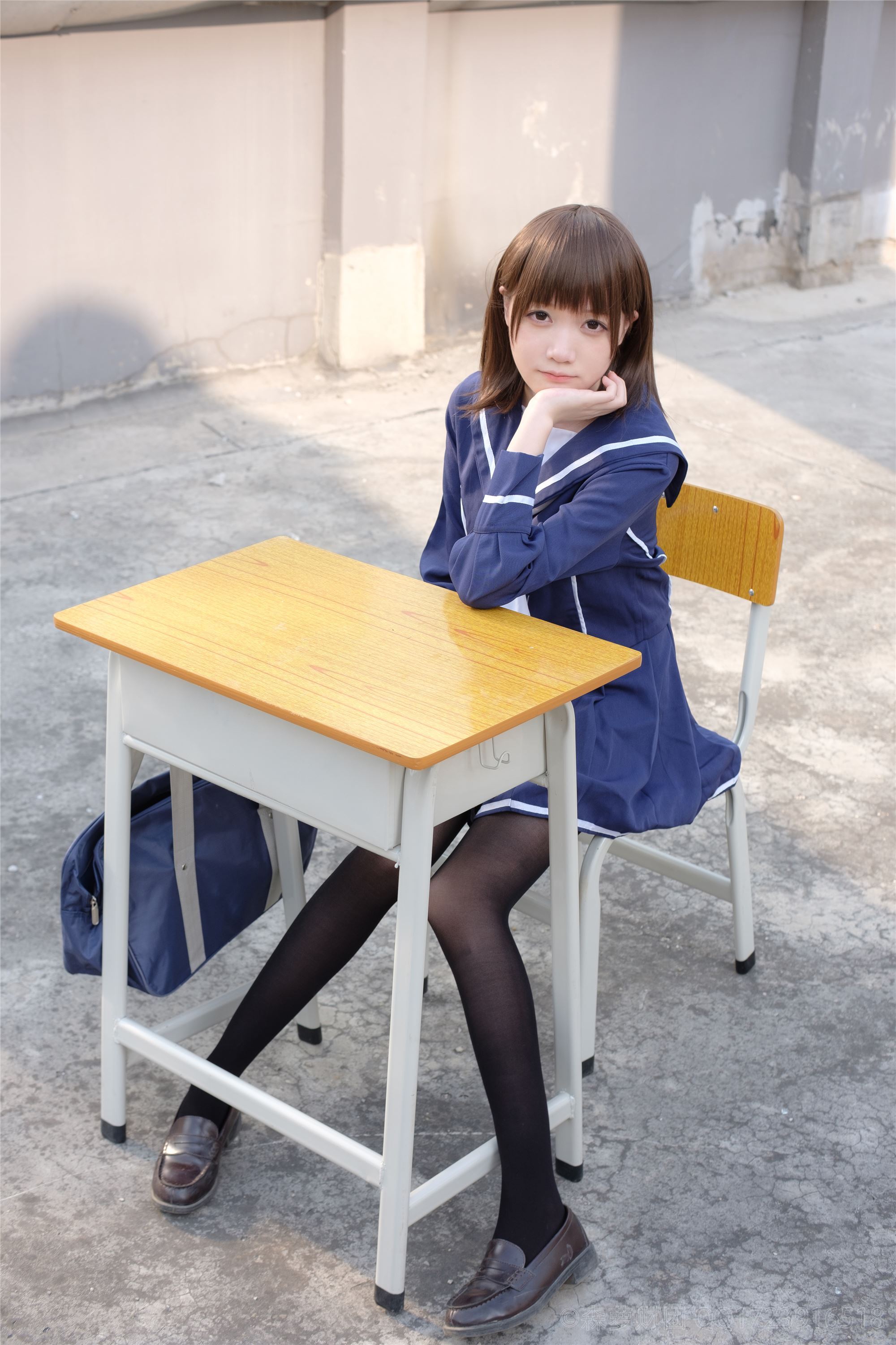 [森萝财团]萝莉丝足写真 X-043