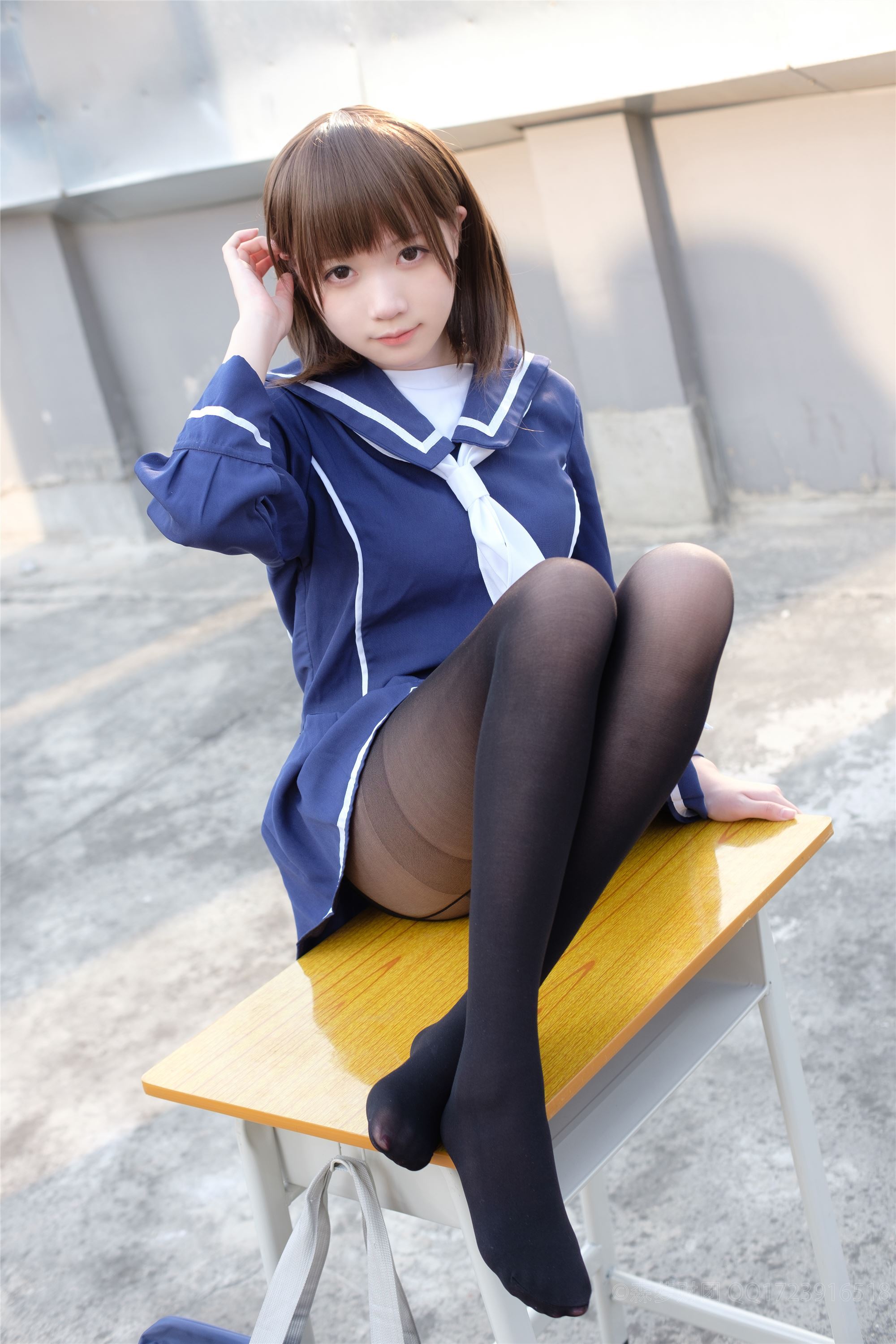 [森萝财团]萝莉丝足写真 X-043