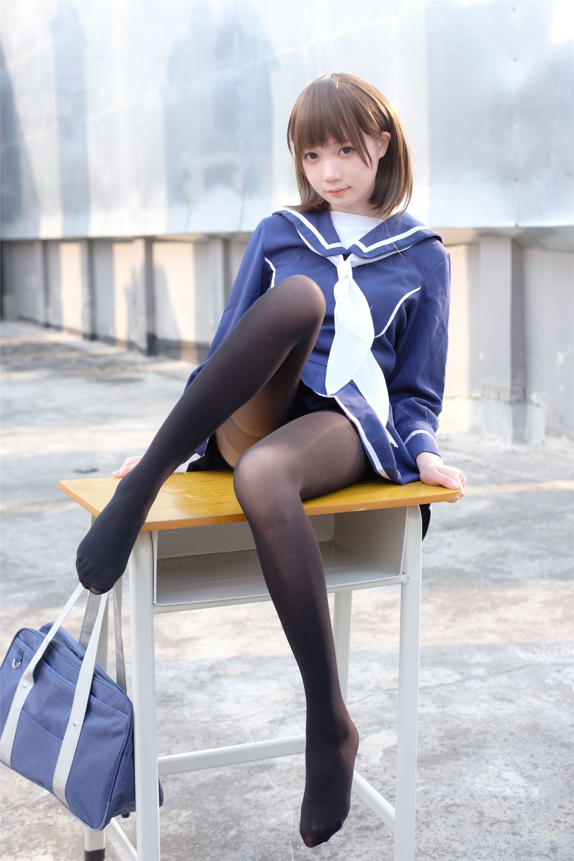 [森萝财团]萝莉丝足写真 X-043