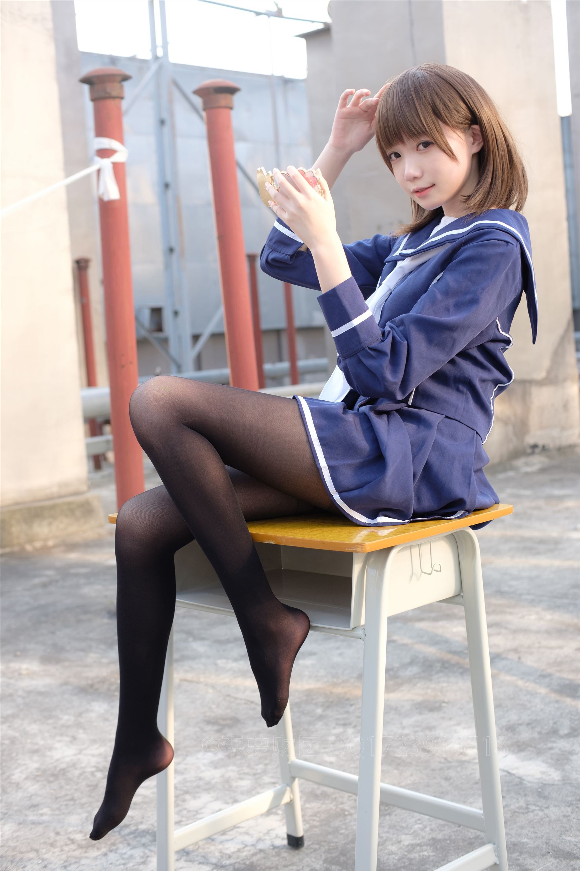 [森萝财团]萝莉丝足写真 X-043