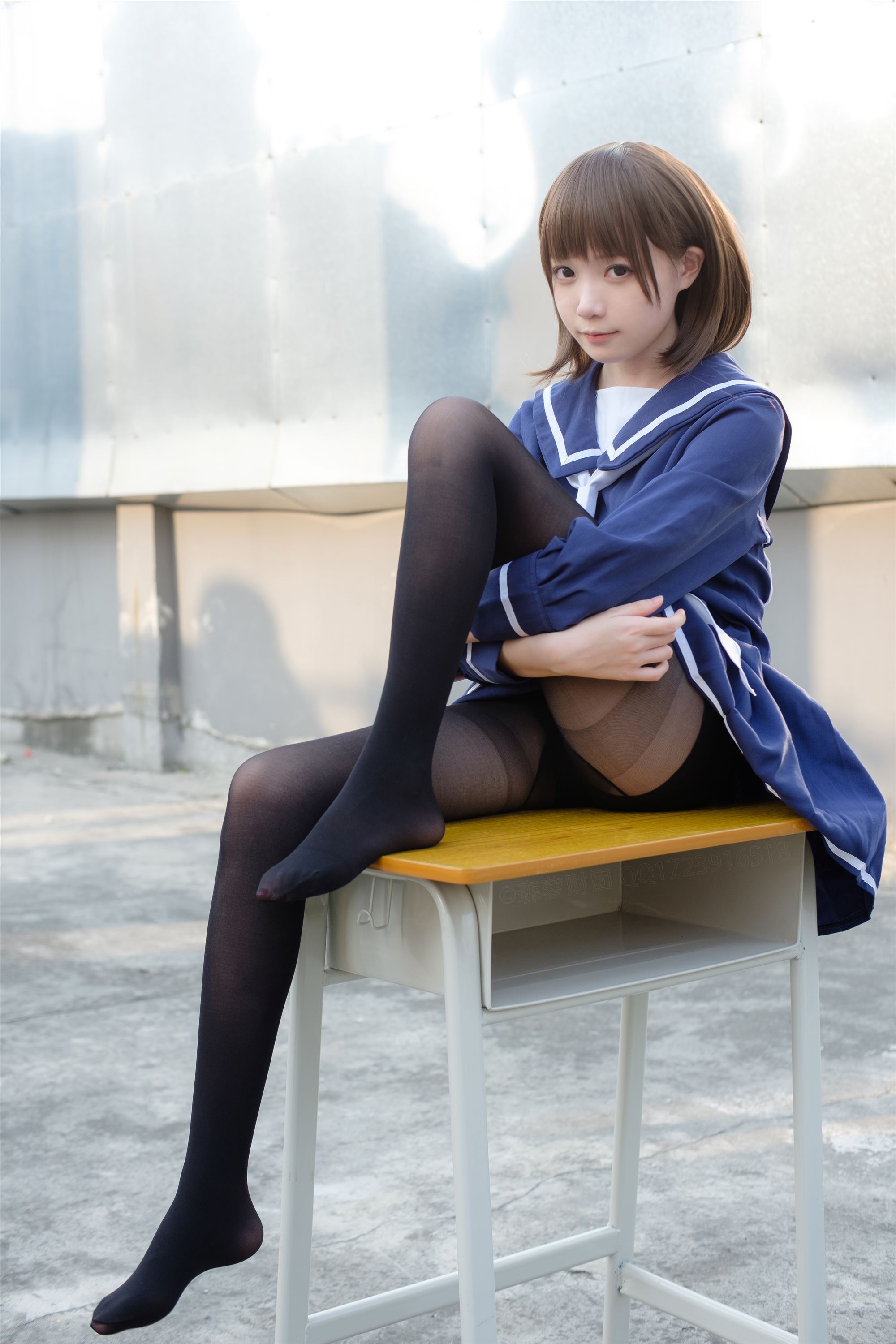 [森萝财团]萝莉丝足写真 X-043