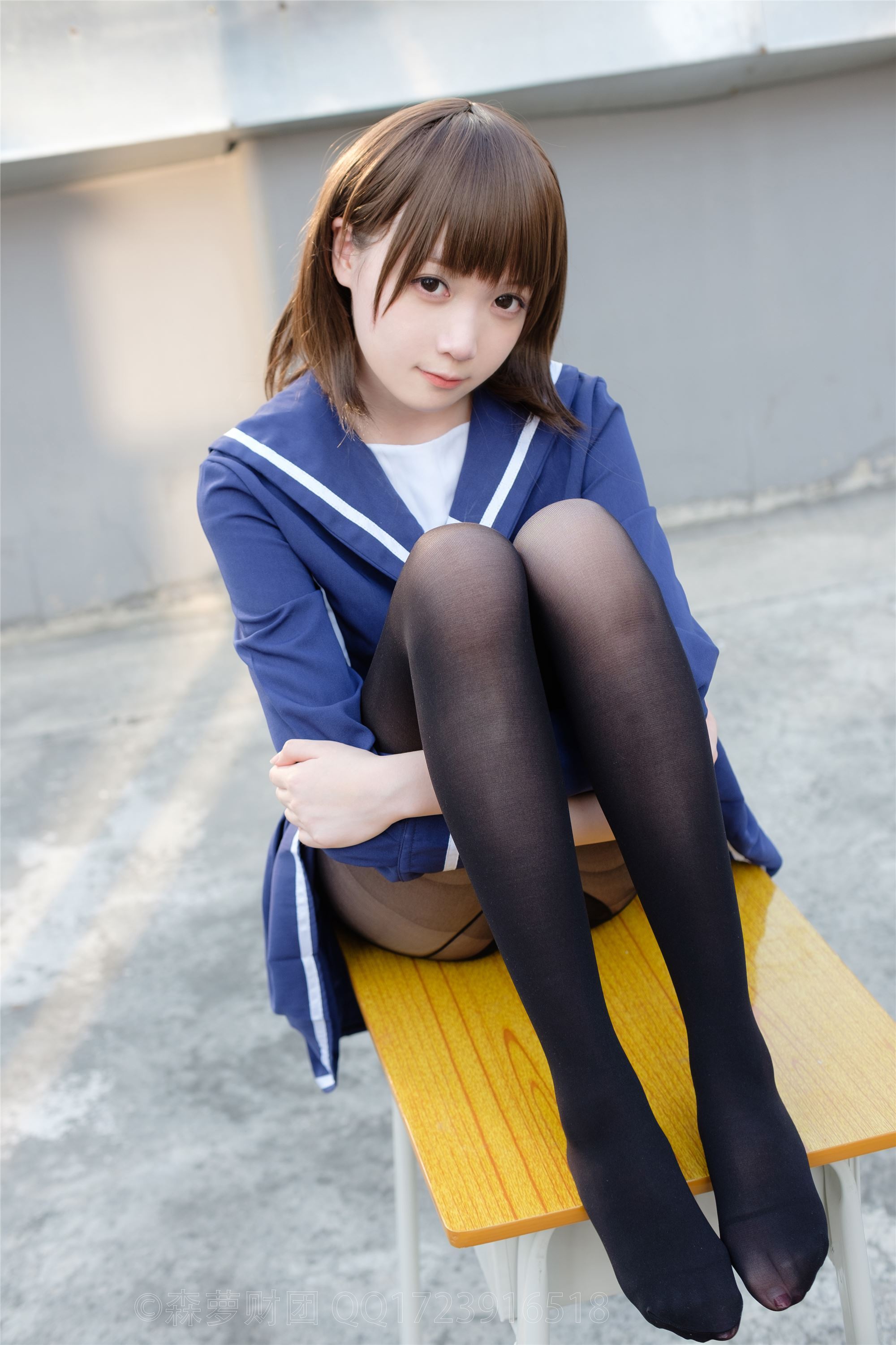 [森萝财团]萝莉丝足写真 X-043