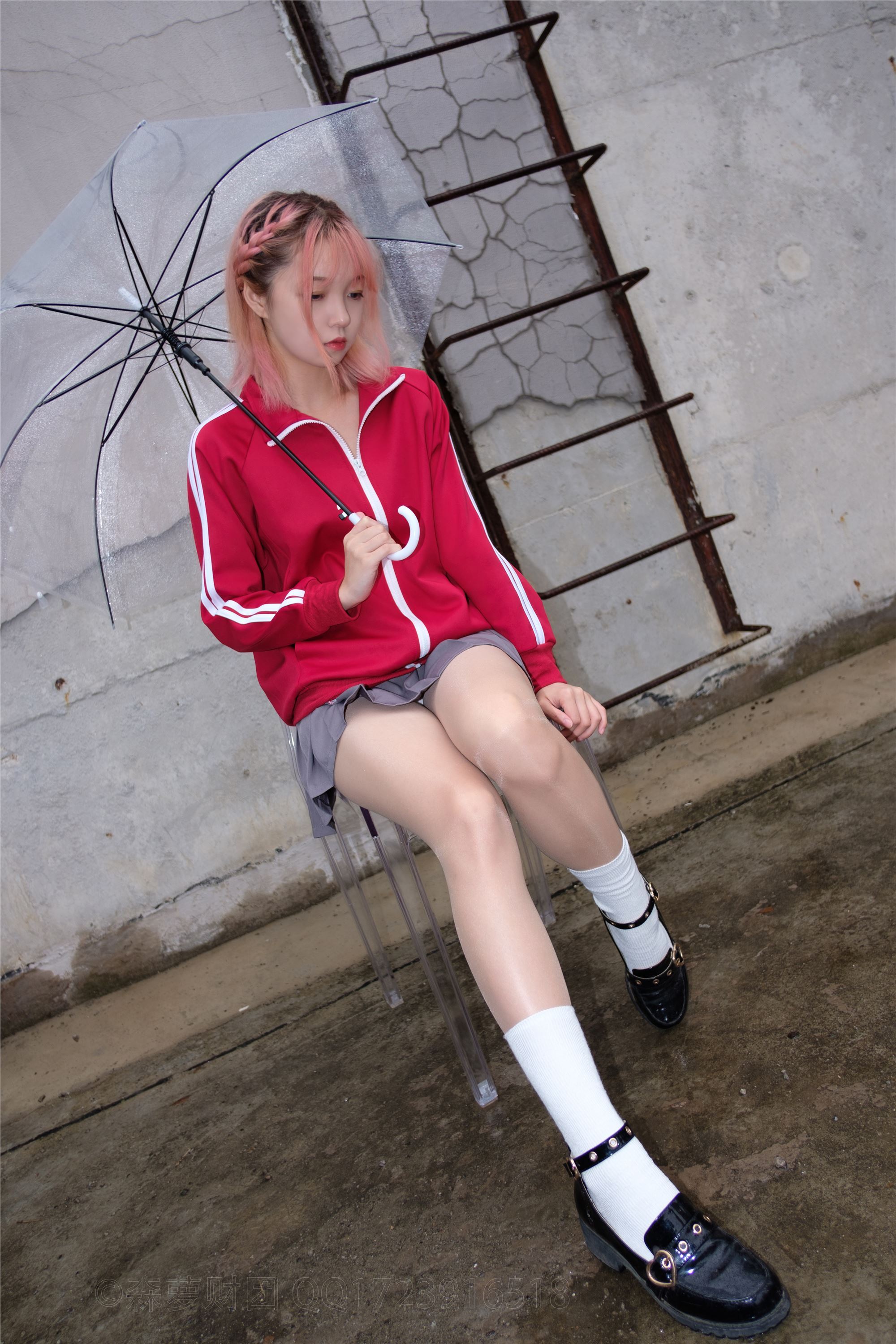 [森萝财团]萝莉丝足写真 X-044