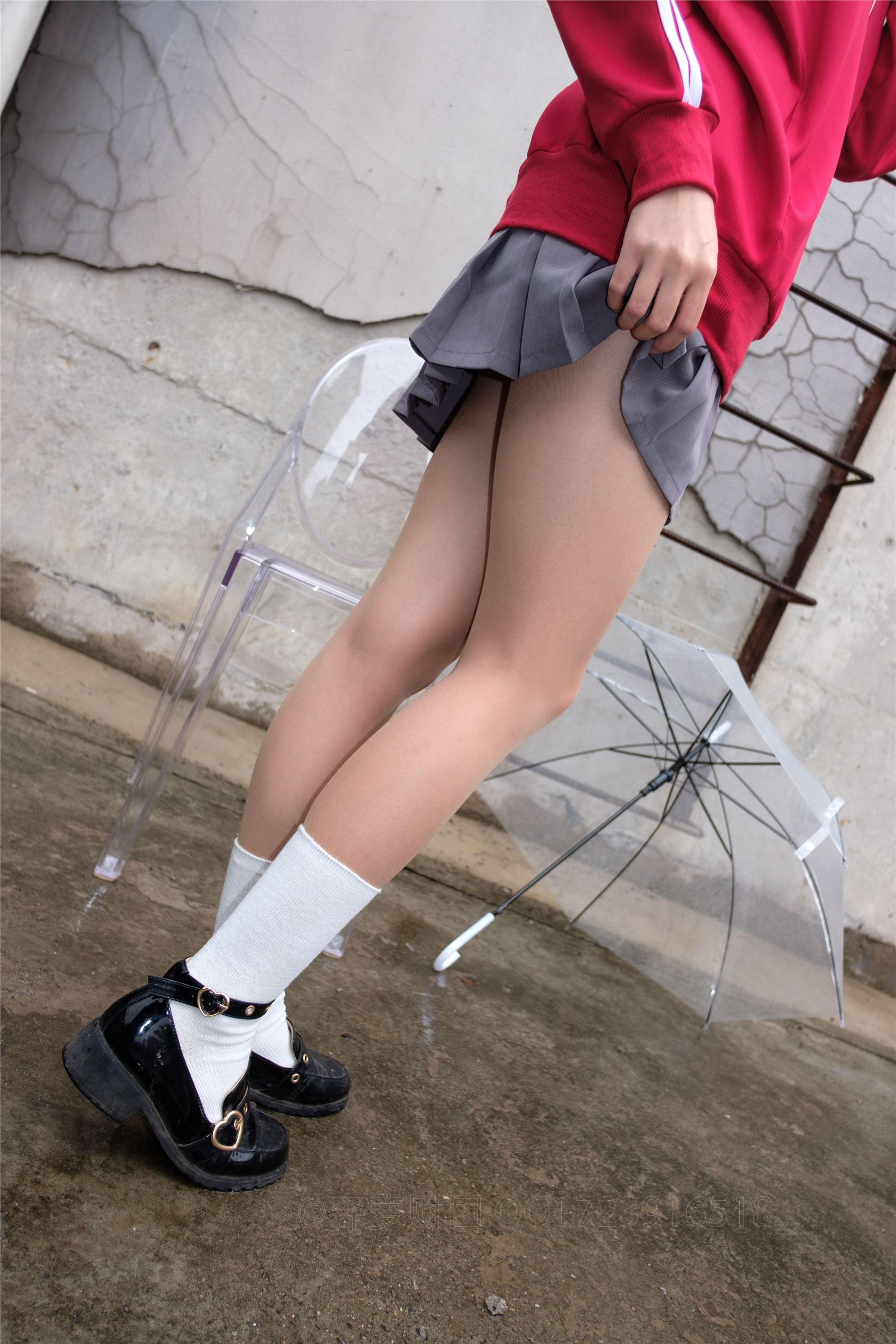 [森萝财团]萝莉丝足写真 X-044