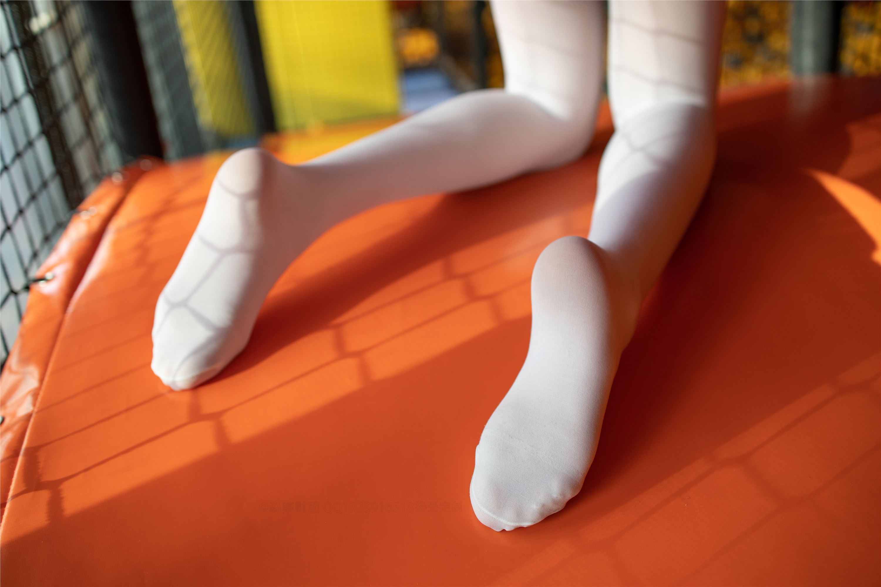 [森萝财团]萝莉丝足写真 X-047