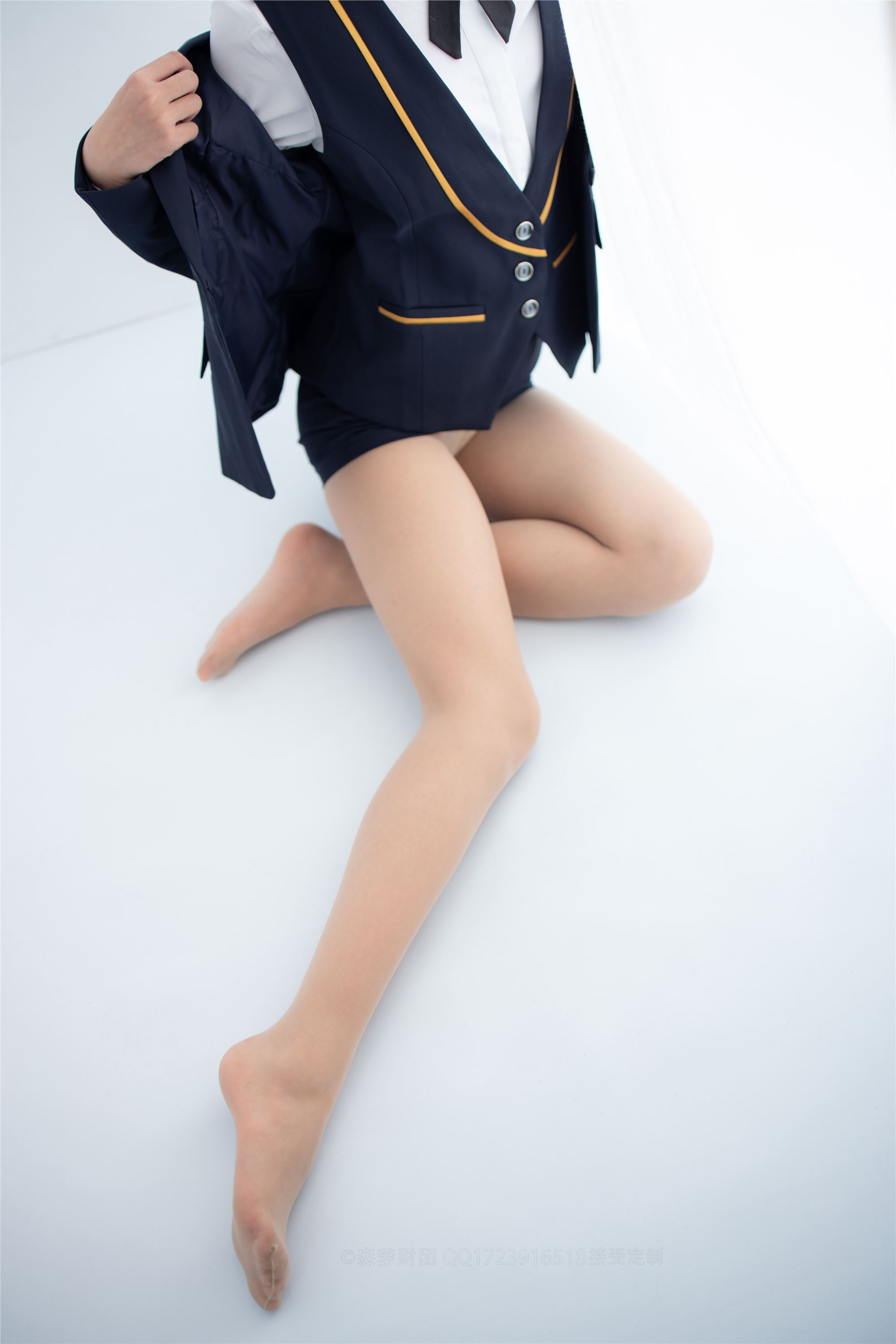 [森萝财团]萝莉丝足写真 X-050