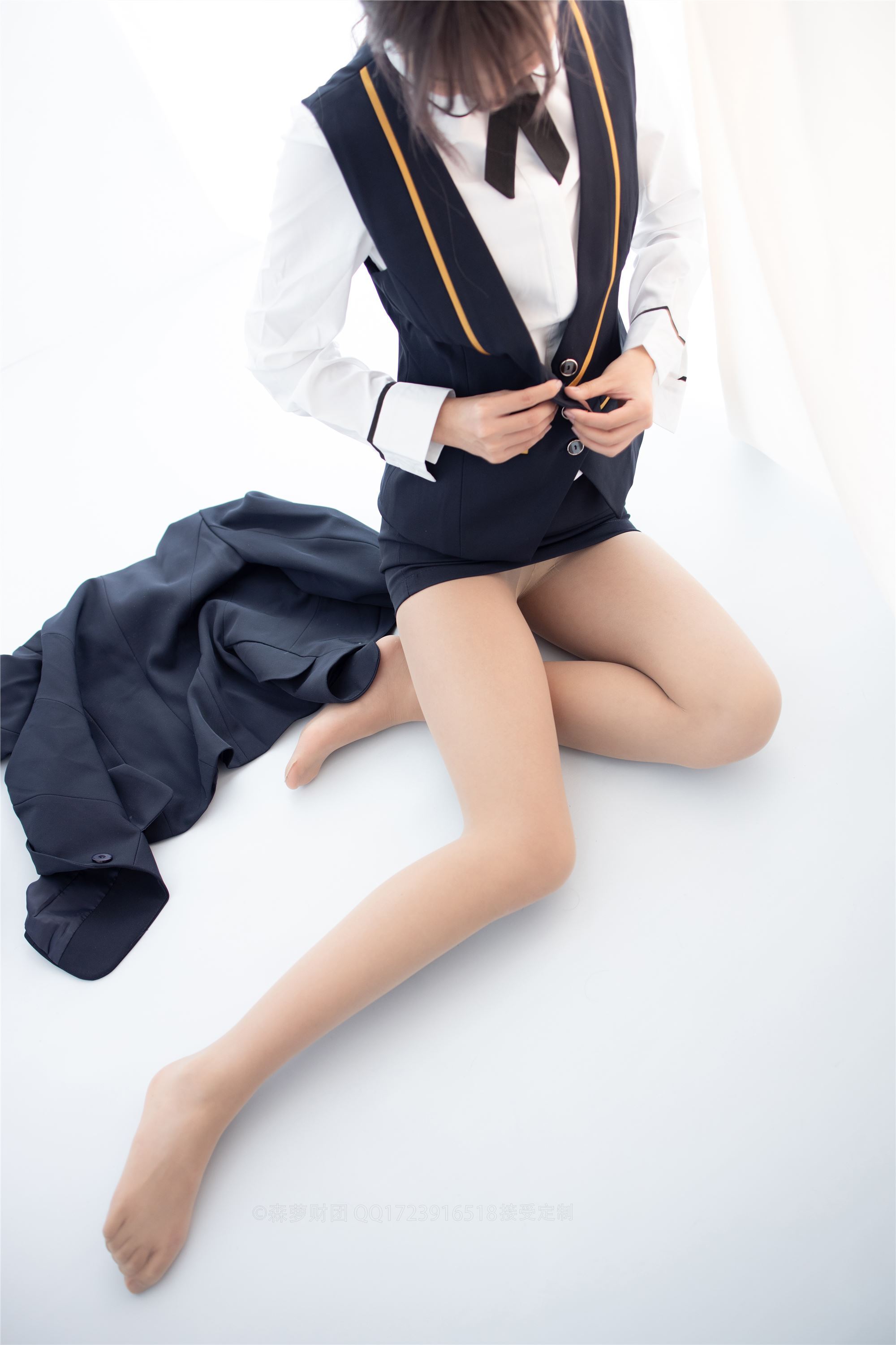 [森萝财团]萝莉丝足写真 X-050