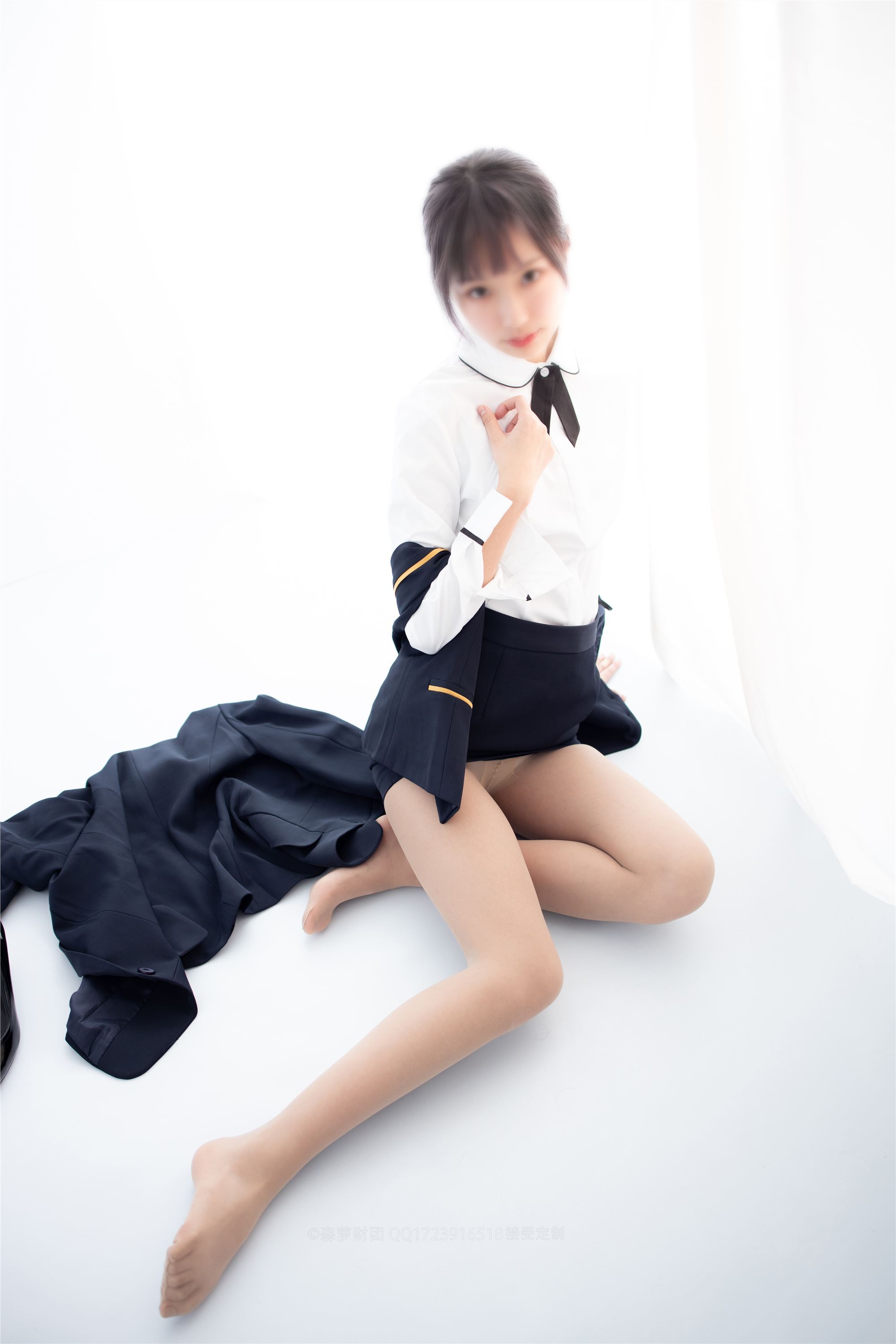 [森萝财团]萝莉丝足写真 X-050