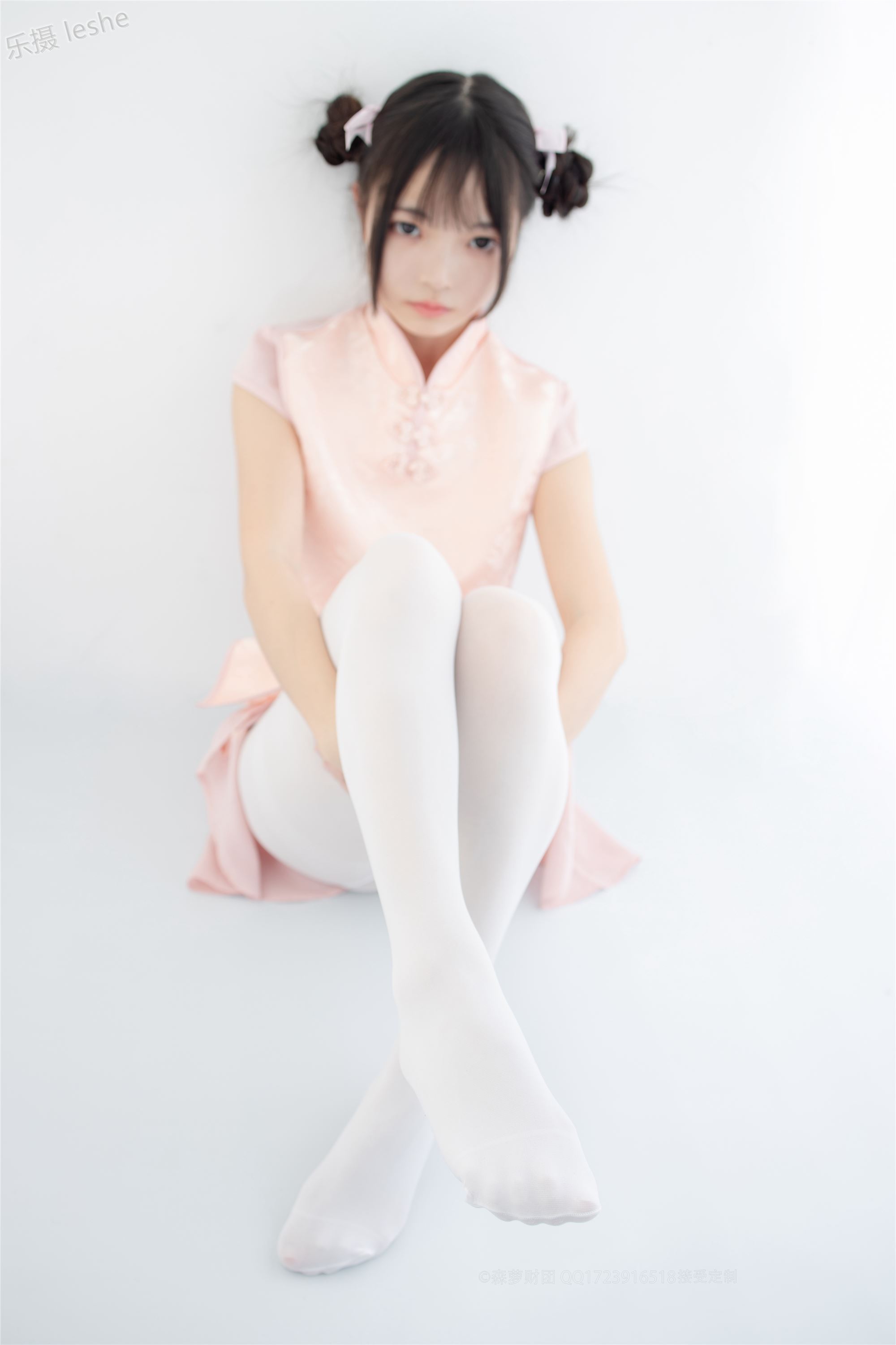 [森萝财团]萝莉丝足写真 X-052