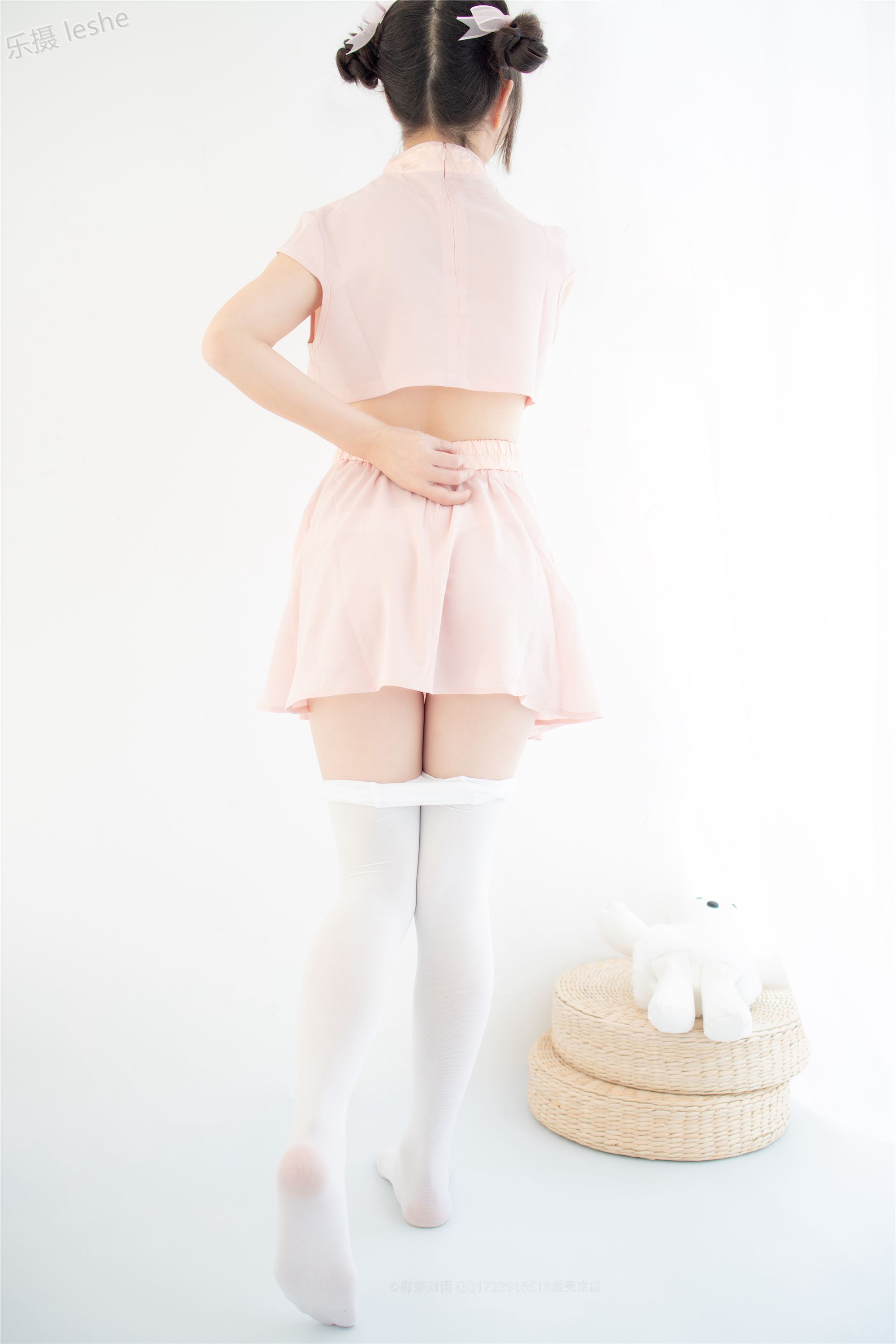 [森萝财团]萝莉丝足写真 X-052