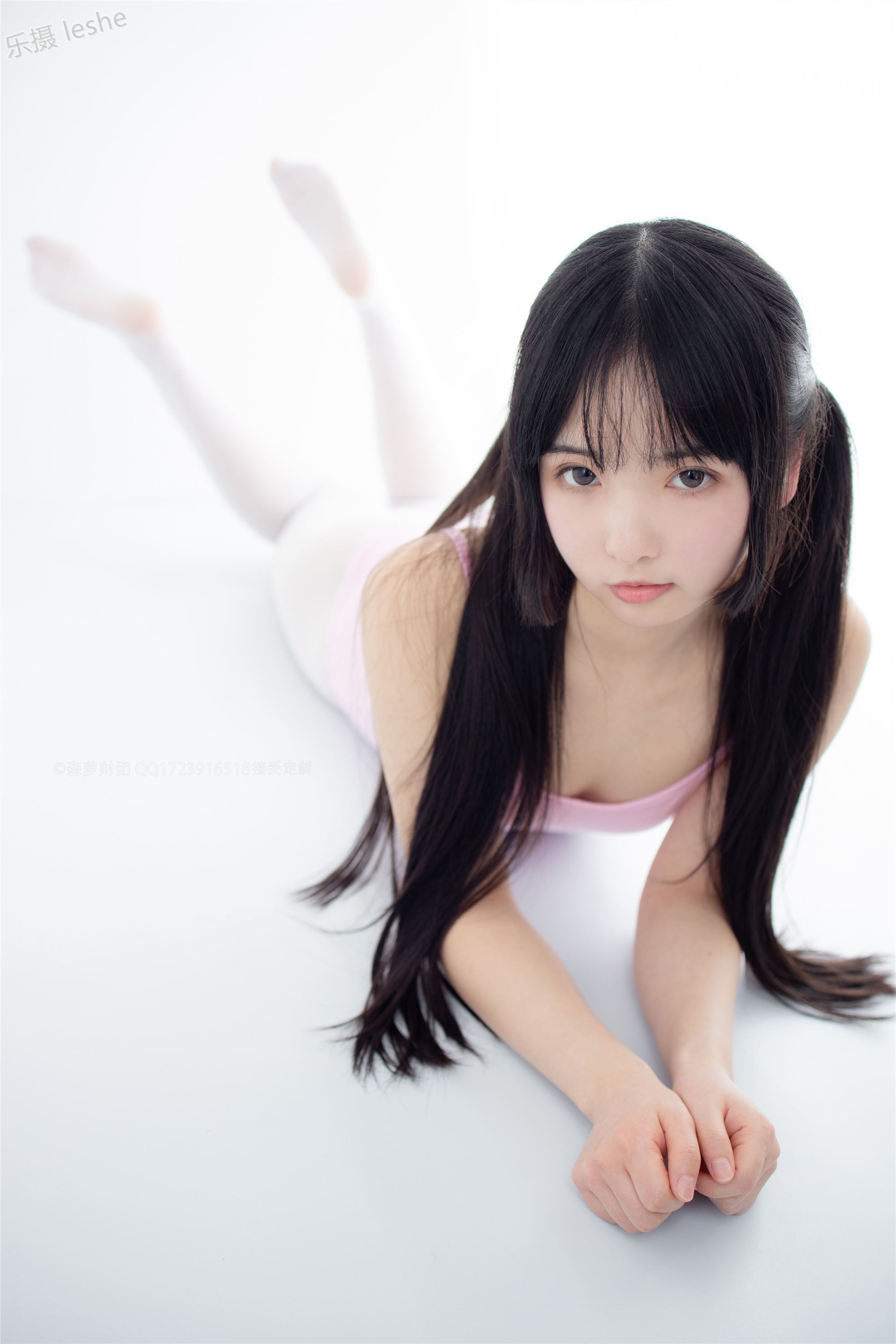 [森萝财团]萝莉丝足写真 X-053