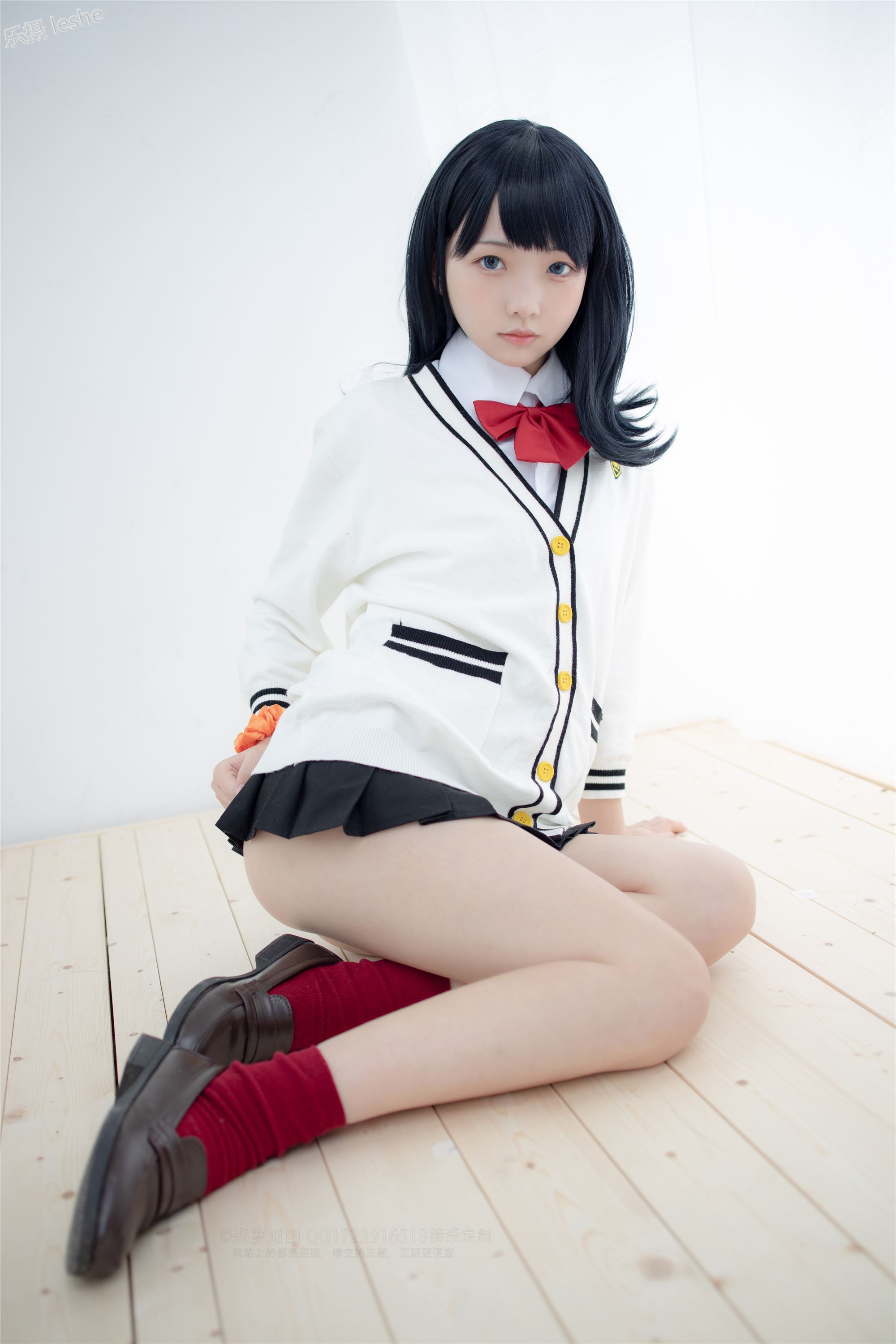 [森萝财团]萝莉丝足写真 X-055