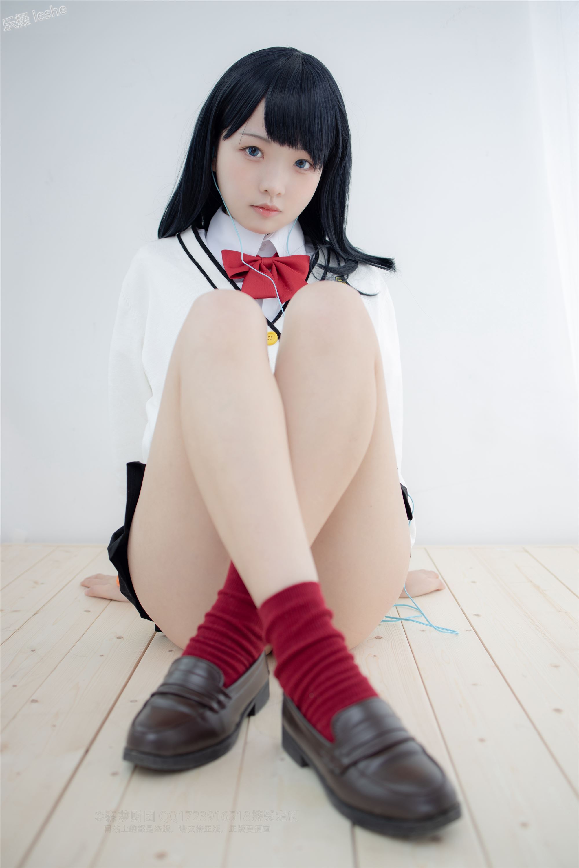 [森萝财团]萝莉丝足写真 X-055