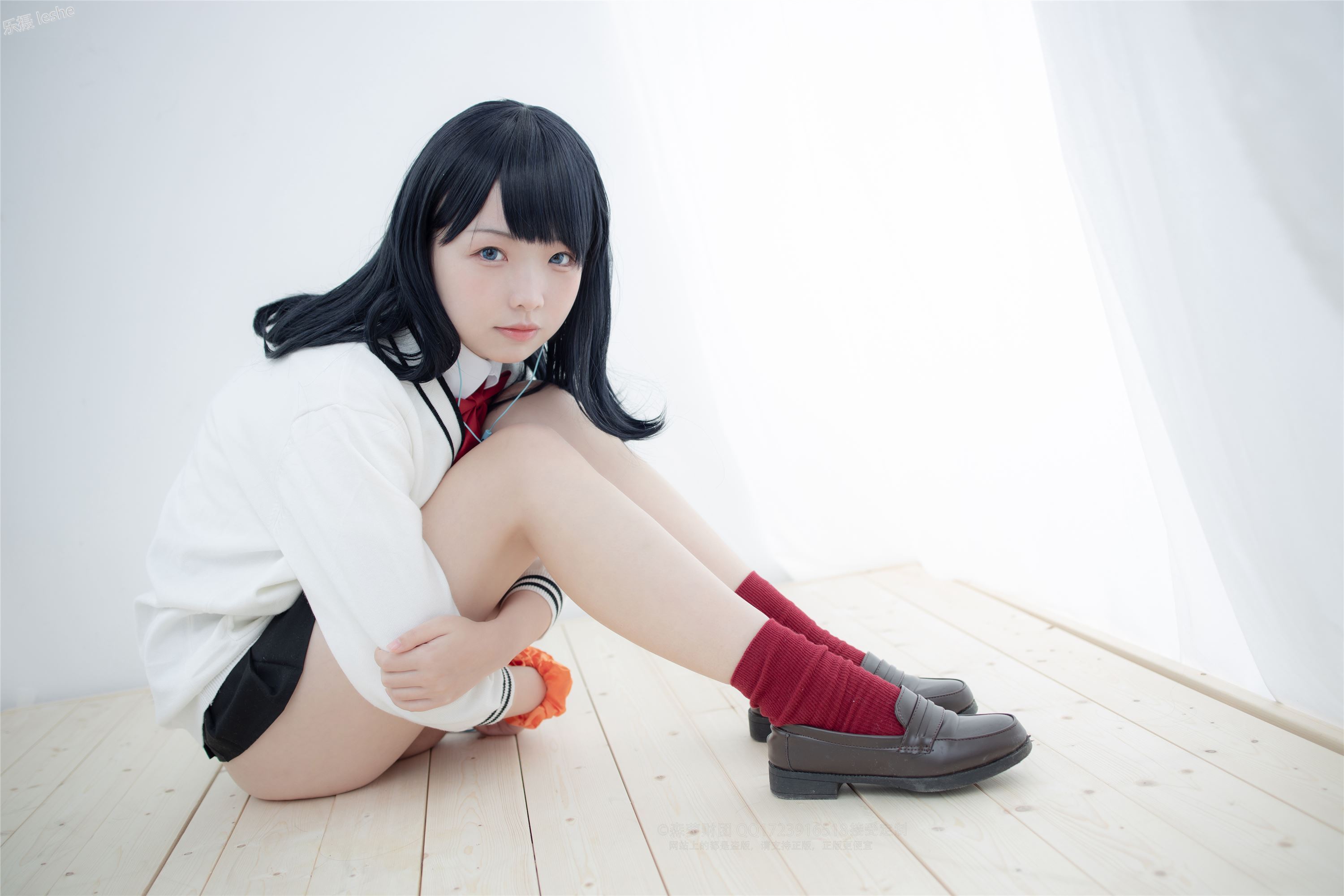 [森萝财团]萝莉丝足写真 X-055