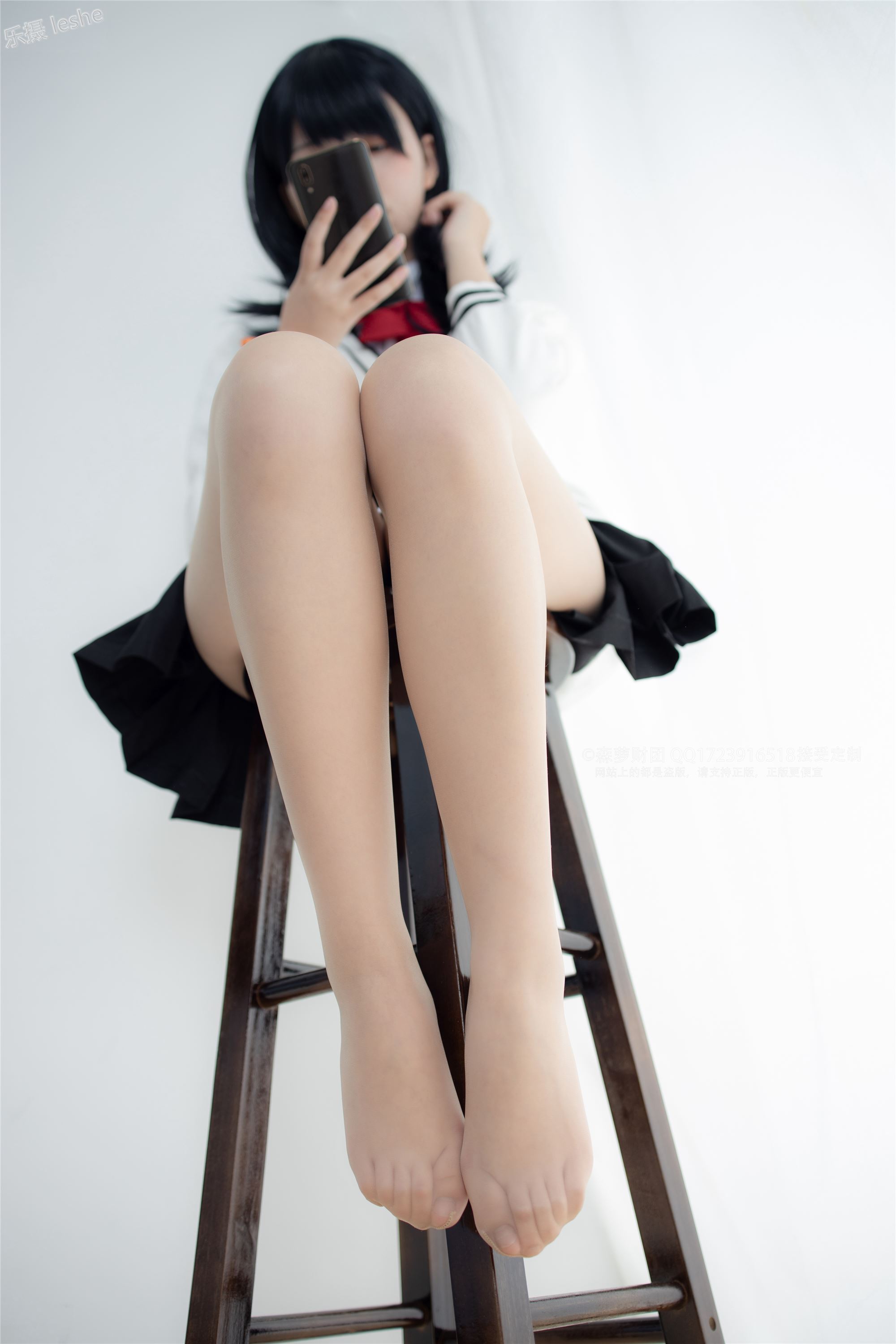 [森萝财团]萝莉丝足写真 X-055