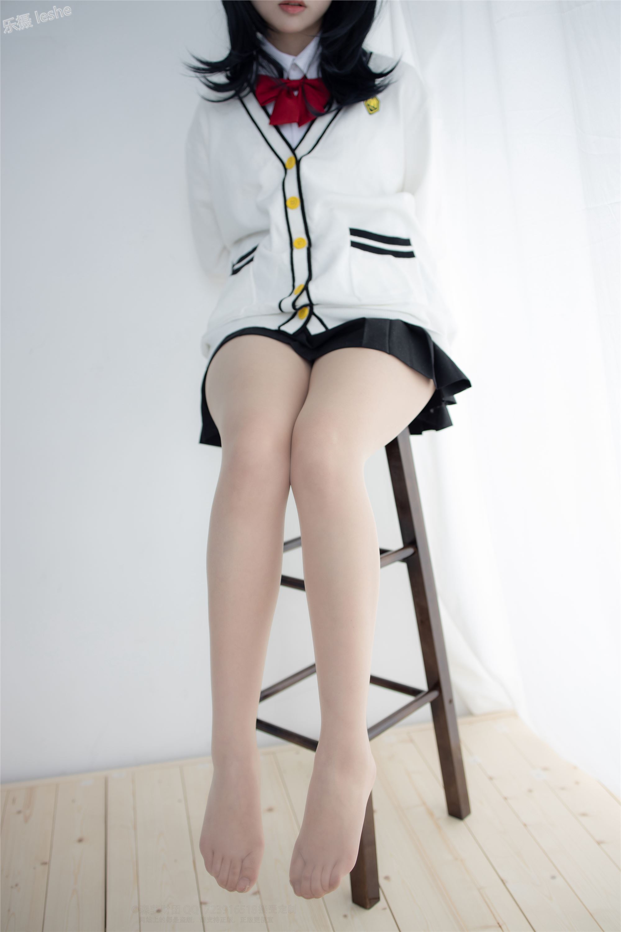 [森萝财团]萝莉丝足写真 X-055