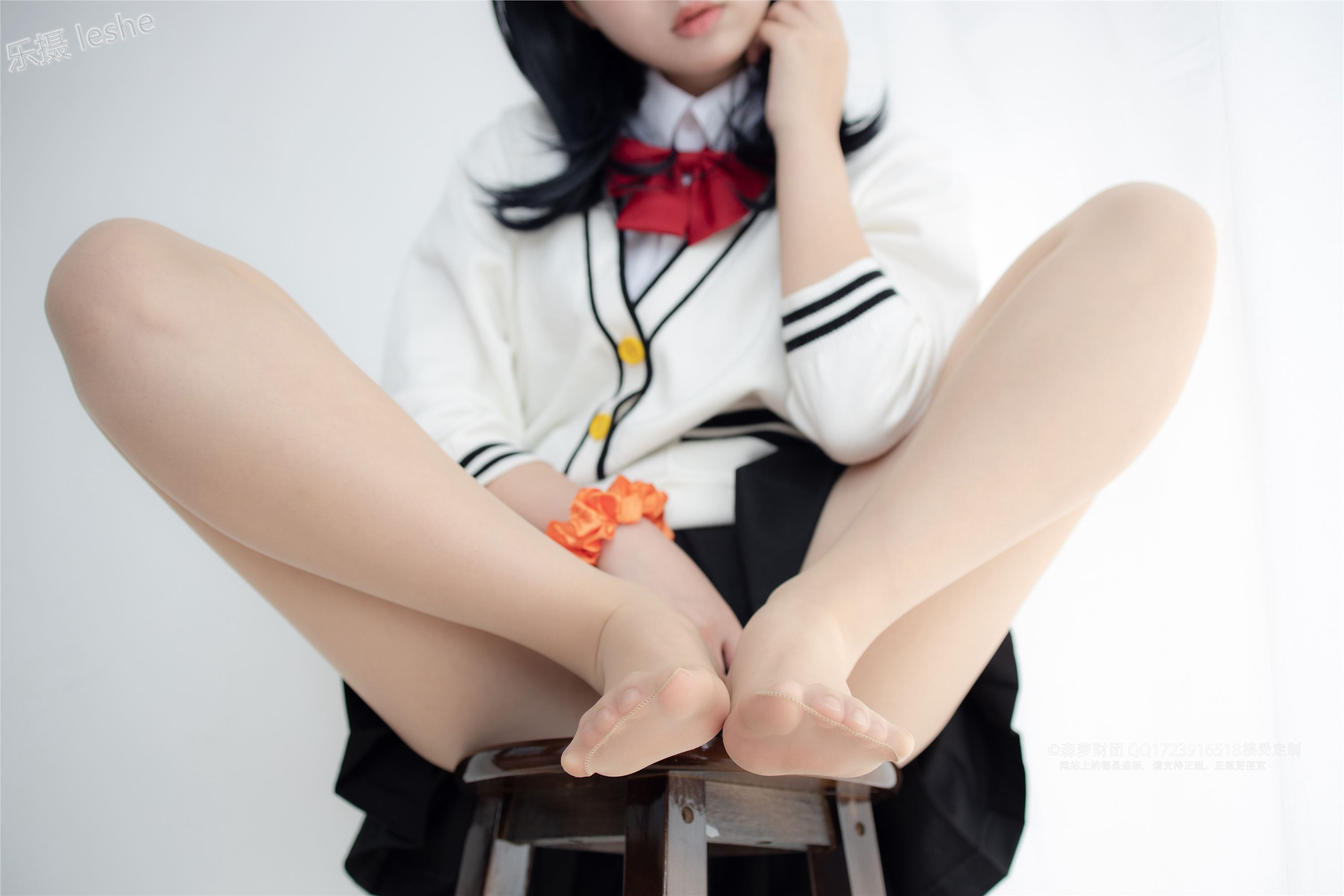 [森萝财团]萝莉丝足写真 X-055