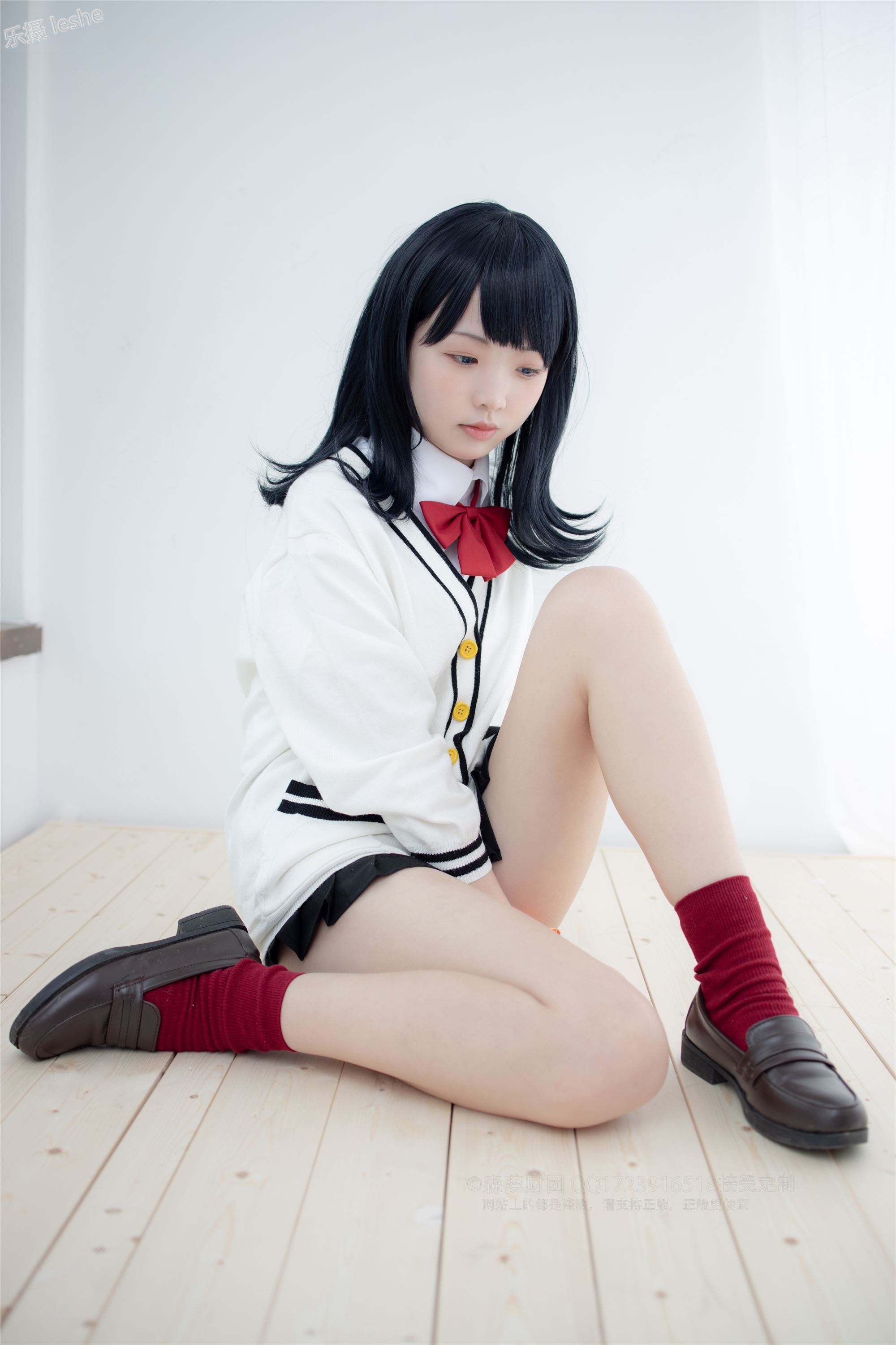 [森萝财团]萝莉丝足写真 X-055